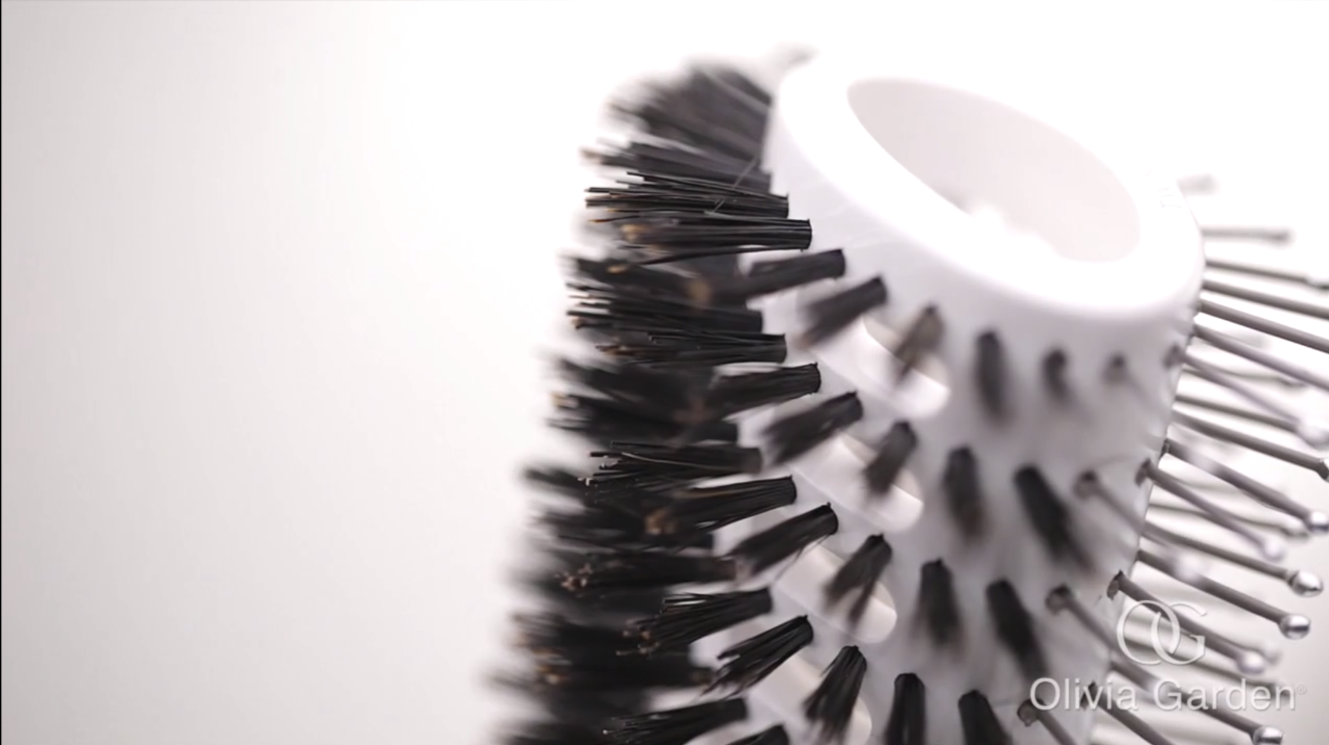 Amazon.com: Olivia Garden Turbo Vent Oval Twin & 100% Boar Hair