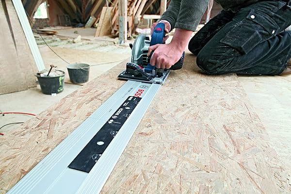 Bosch Professional Tauchsäge GKT 55 GCE (Leistung 1.400 Watt, inkl. Sägeblatt-Ø: 165mm, inkl. Kreissägeblatt für Holz, Einlage, L-BOXX) - 4