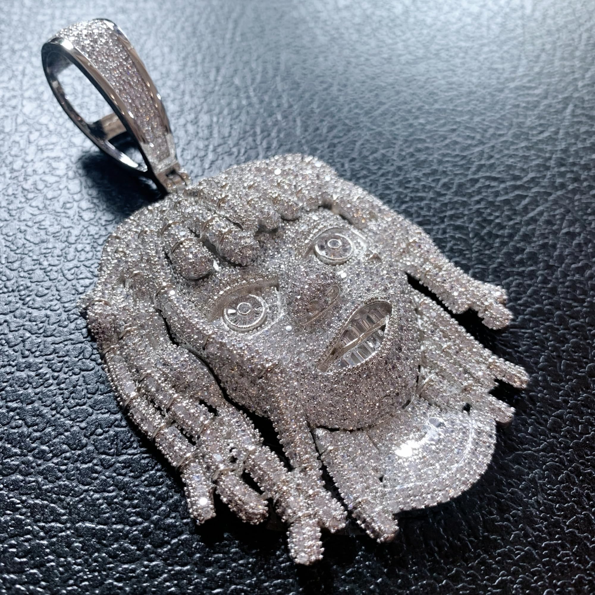 ICEDIAMOND Iced Out Dreadlocks Reggae Rapper Big CZ Diamond Pendant con catena cubana, completamente intarsiato Shine 5A Zirconia Hip Hop Charm Gioielli per gli uomini