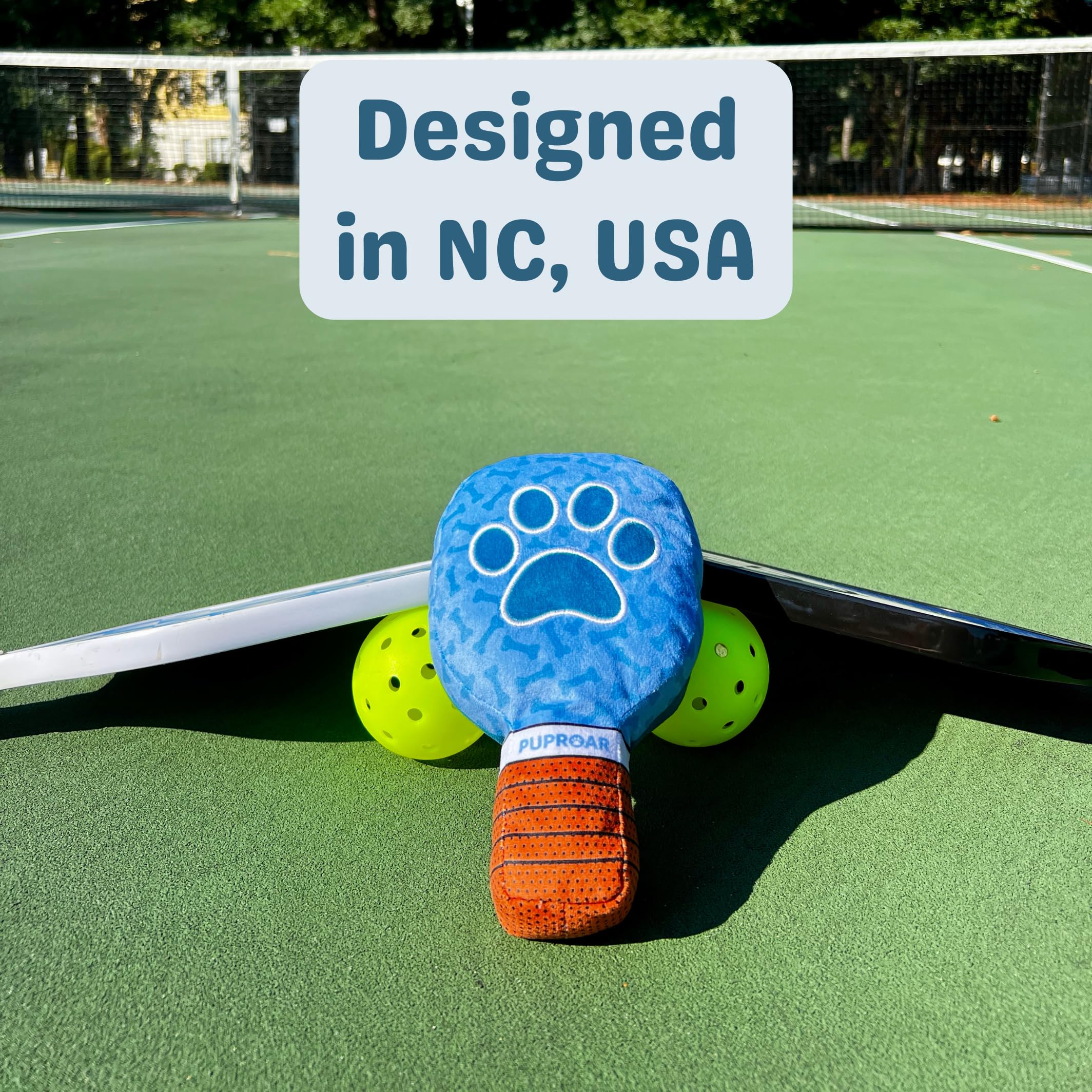 PUPROAR Pickleball Paddle Dog Squeaky Toy - Divertente giocattolo di carta cigolante e increspato per cani, perfetto per riempire la calza - Simpatico giocattolo natalizio per cani per cuccioli