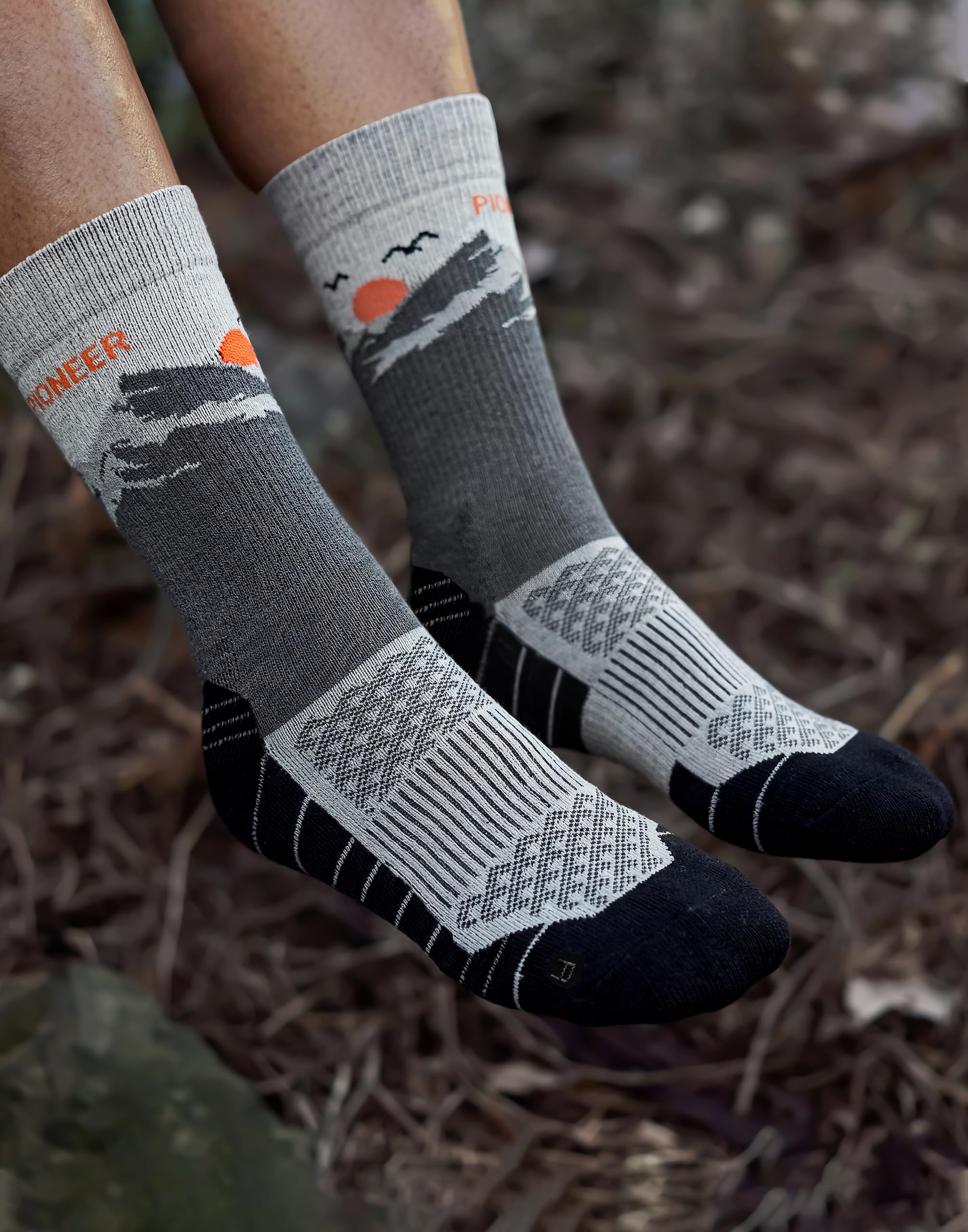 Pioneer Camp Calzini da trekking in merino per uomo e donna, traspiranti, antiodore, con ammortizzazione, protezione antivesciche, comodi calzini da corsa per attività all'aperto, 3 paia