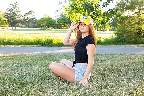 Miniatura 9 de Funky Junque Gorra de cola de caballo para mujer con bandas elásticas cruzadas, gorra de camionero de malla envejecida para moño desordenado