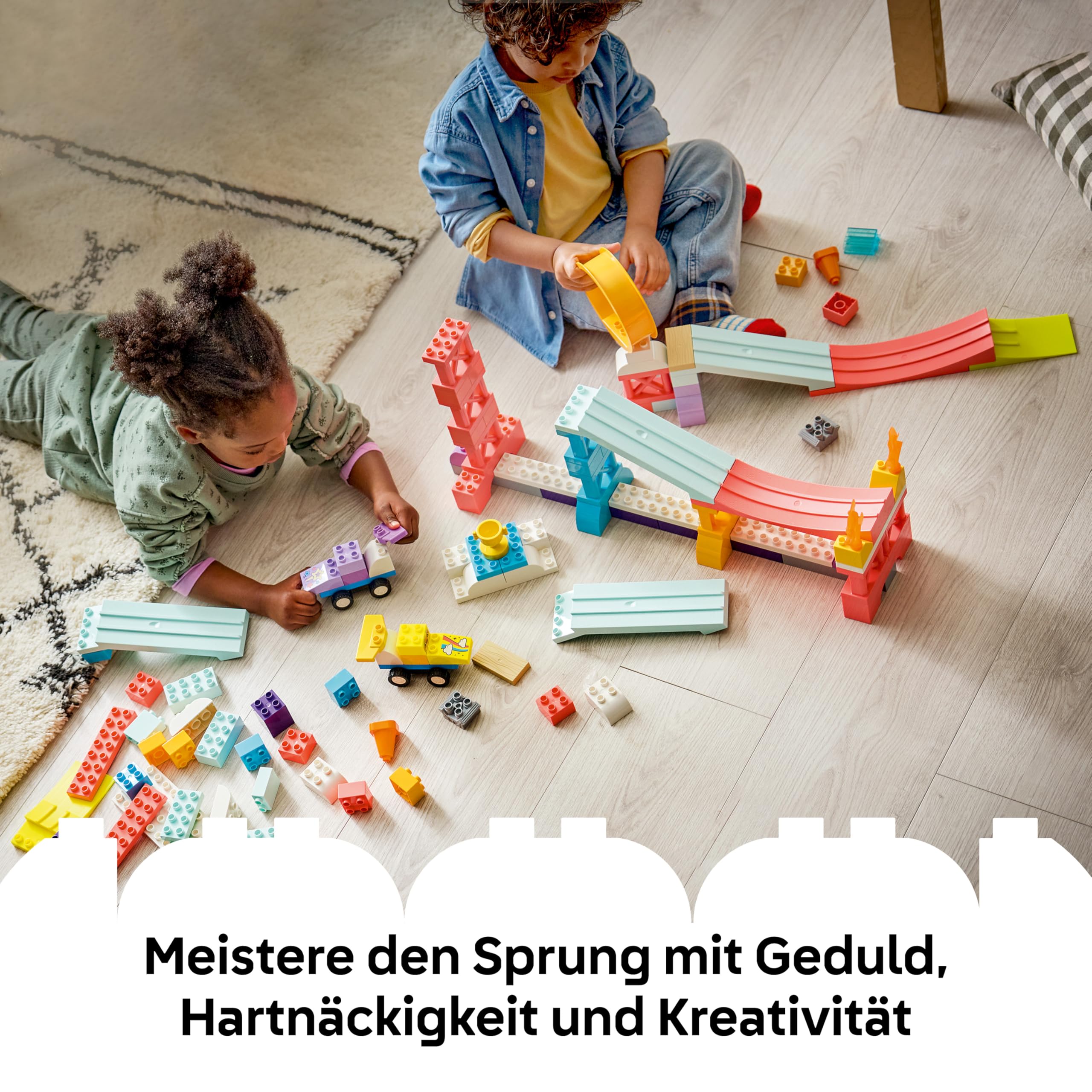LEGO DUPLO Town Kreative Sprungschanzen mit kleinen Flitzern 3-in-1-Set - Lernspielzeug zur Motorik Förderung - Montessori Spielzeug mit 2 Rennwagen - Geschenk für Kleinkinder ab 3 Jahren - 10478