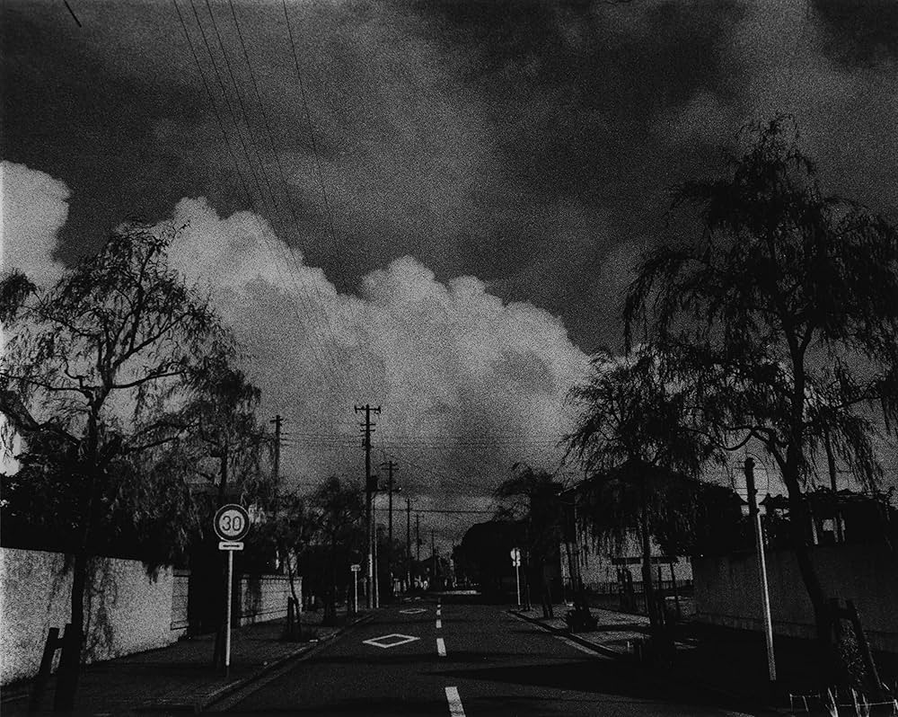 書の風景 石内都写真集『Beginnings:1975』: Ishiuchi Miyako