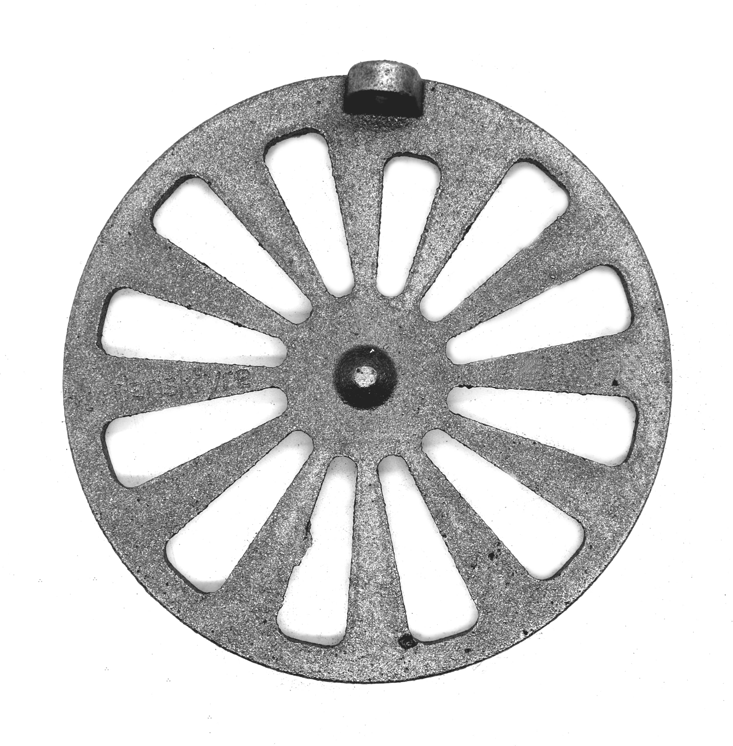 Grille à Cendres pour poêles à cheminée Komba de Attika - Fonte - Dimensions d'encastrement Parfaitement adaptées