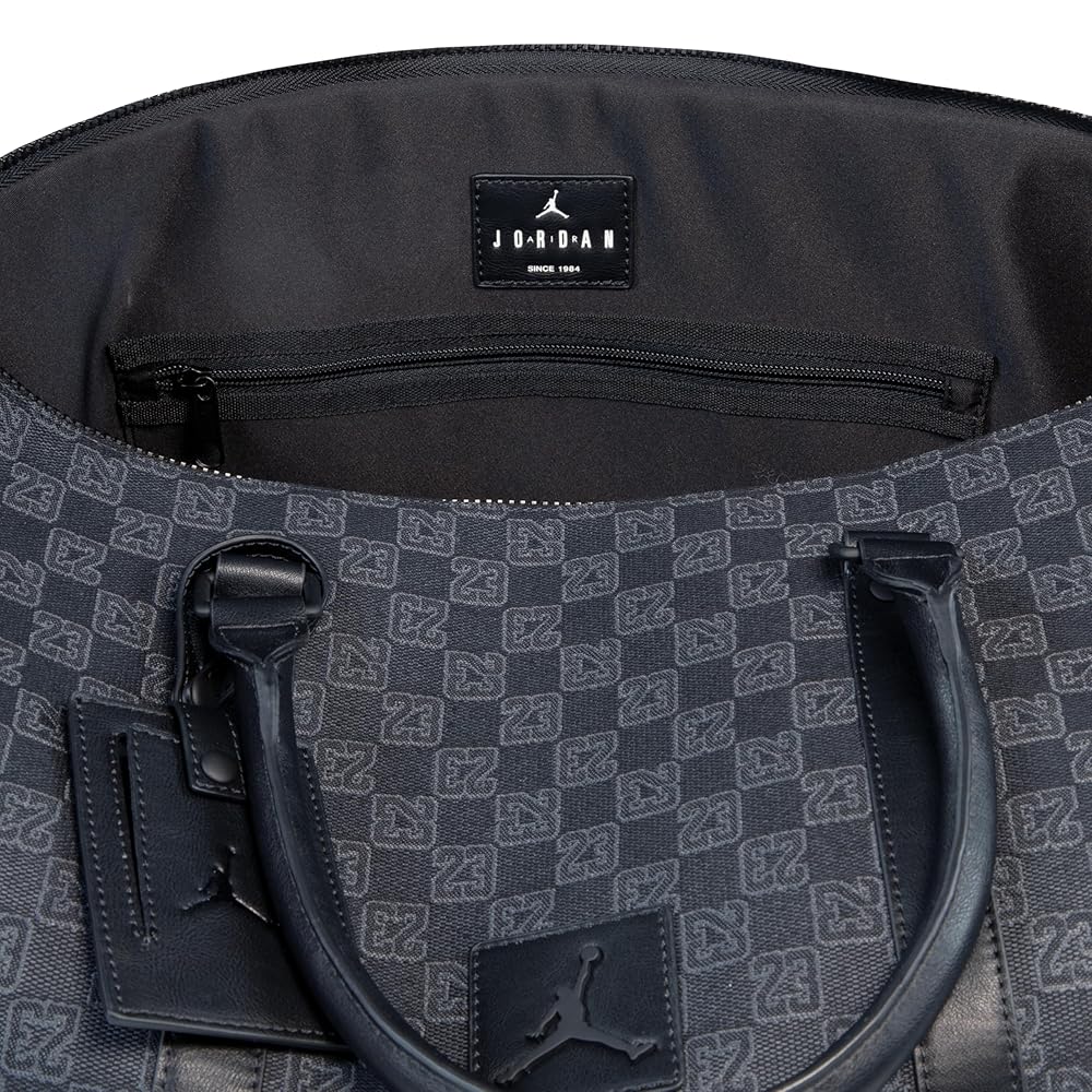 Amazon.co.jp: ナイキ ジョーダン モノグラム ダッフルバッグ (M