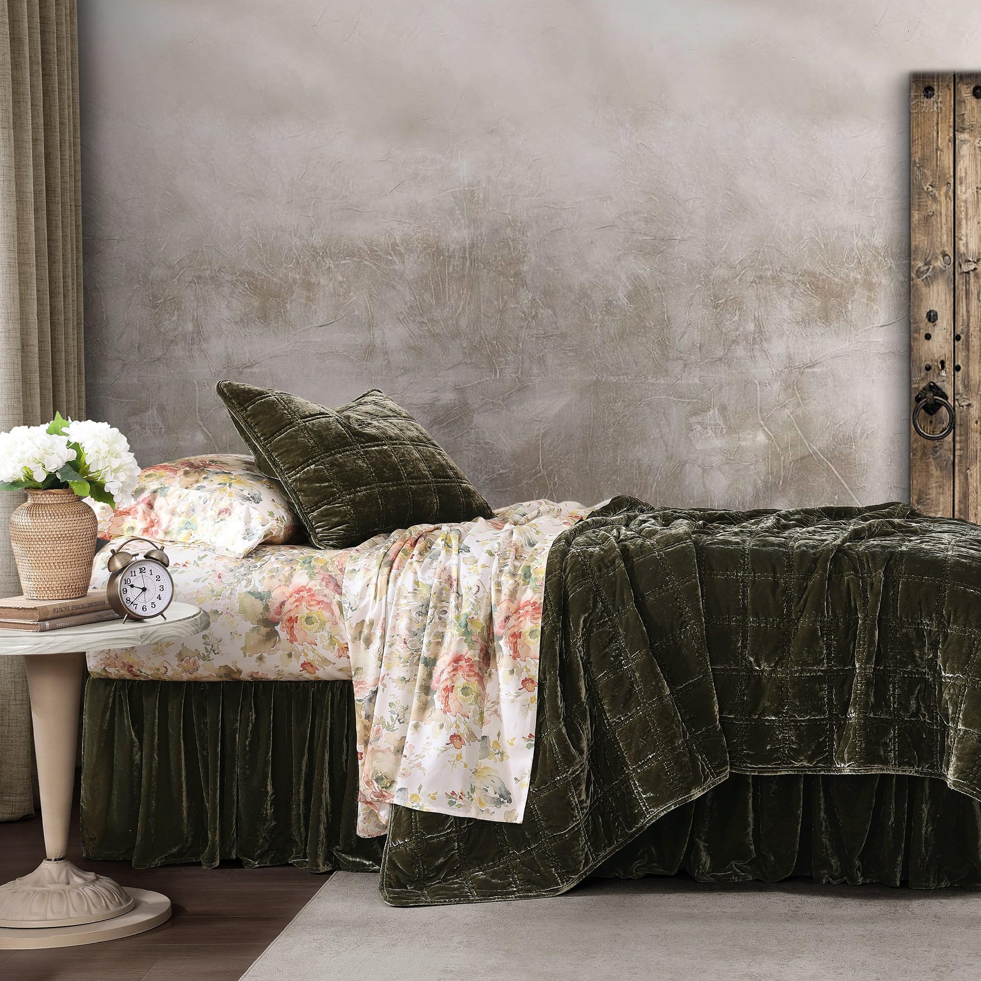 Amazon.com: HiEnd Accent Stella Faux Silk Velvet Double Box Stitch