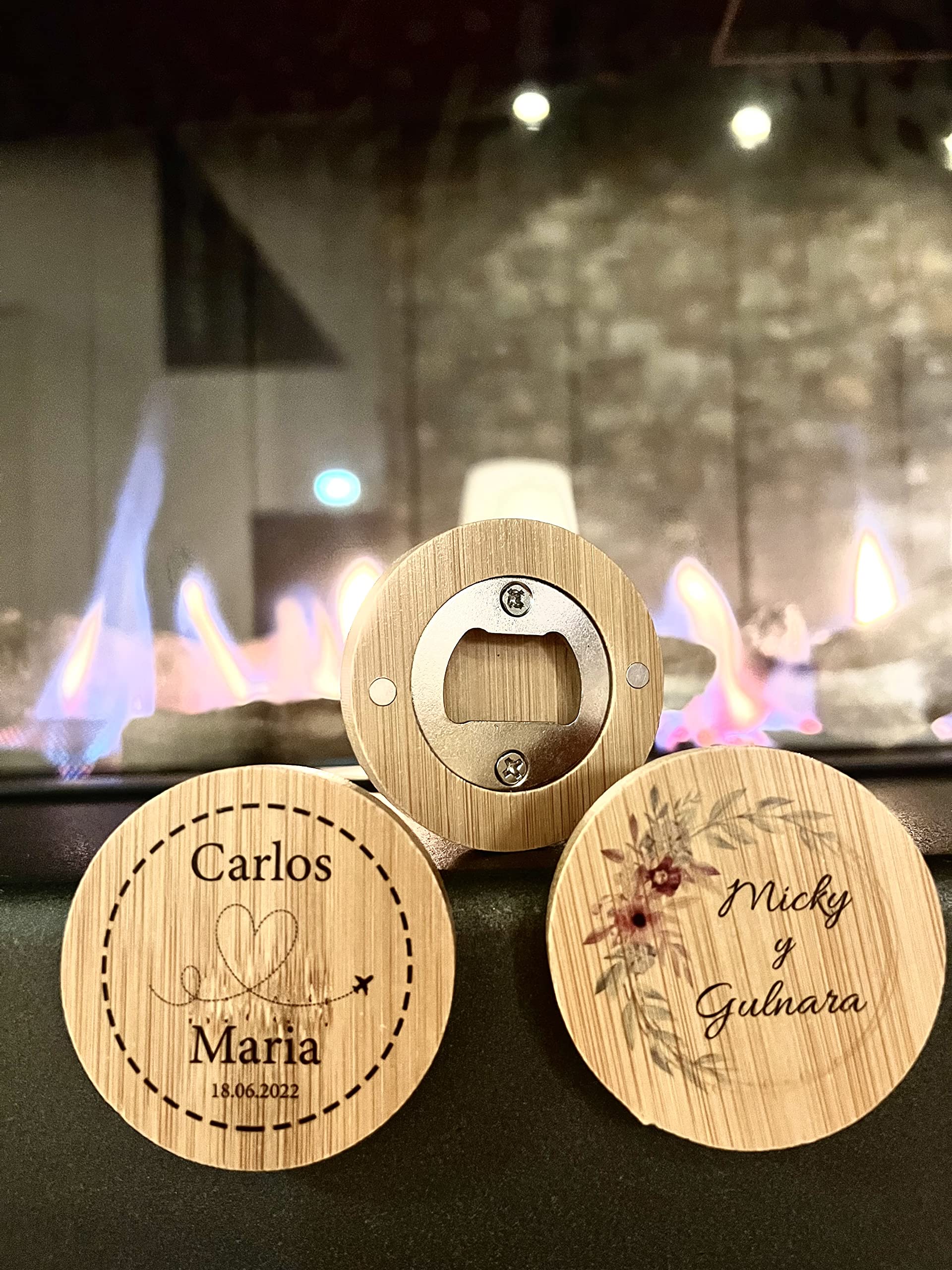 Uvimark - Set de 12 Abrebotellas de Bambú con Imán - Regalo Personalizado - Regalos Originales - Regalos Enamorados, Parejas - Detalles de Boda, Comunión, Bautizo