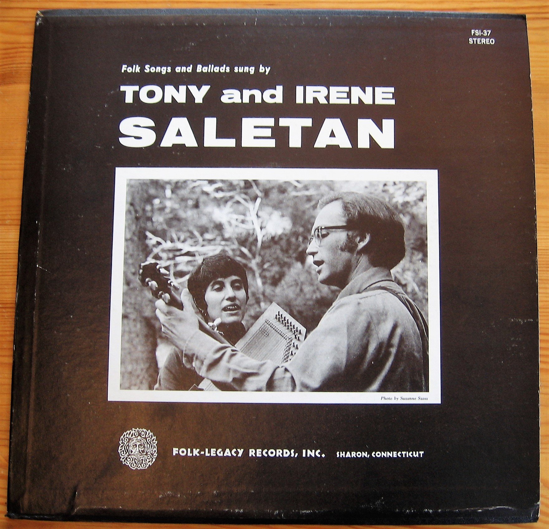 folk songs and ballads sung by