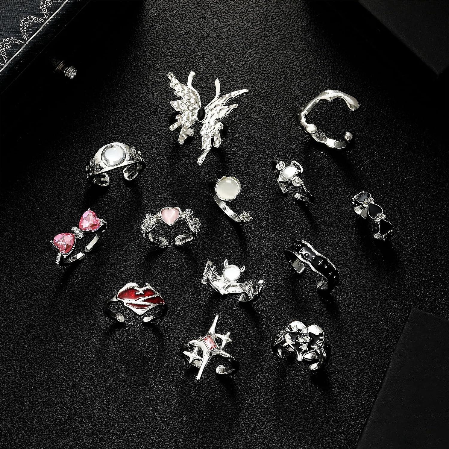 Y2k Pink Kunckle Joint Finger Rings Set for Women Vintage Irregular Open Opal Rings for Men Chunky Adjustable Gothic Cross Moonstone Butterfly Star Love Heart Cool Black Statement Ring Aesthetic Accessories