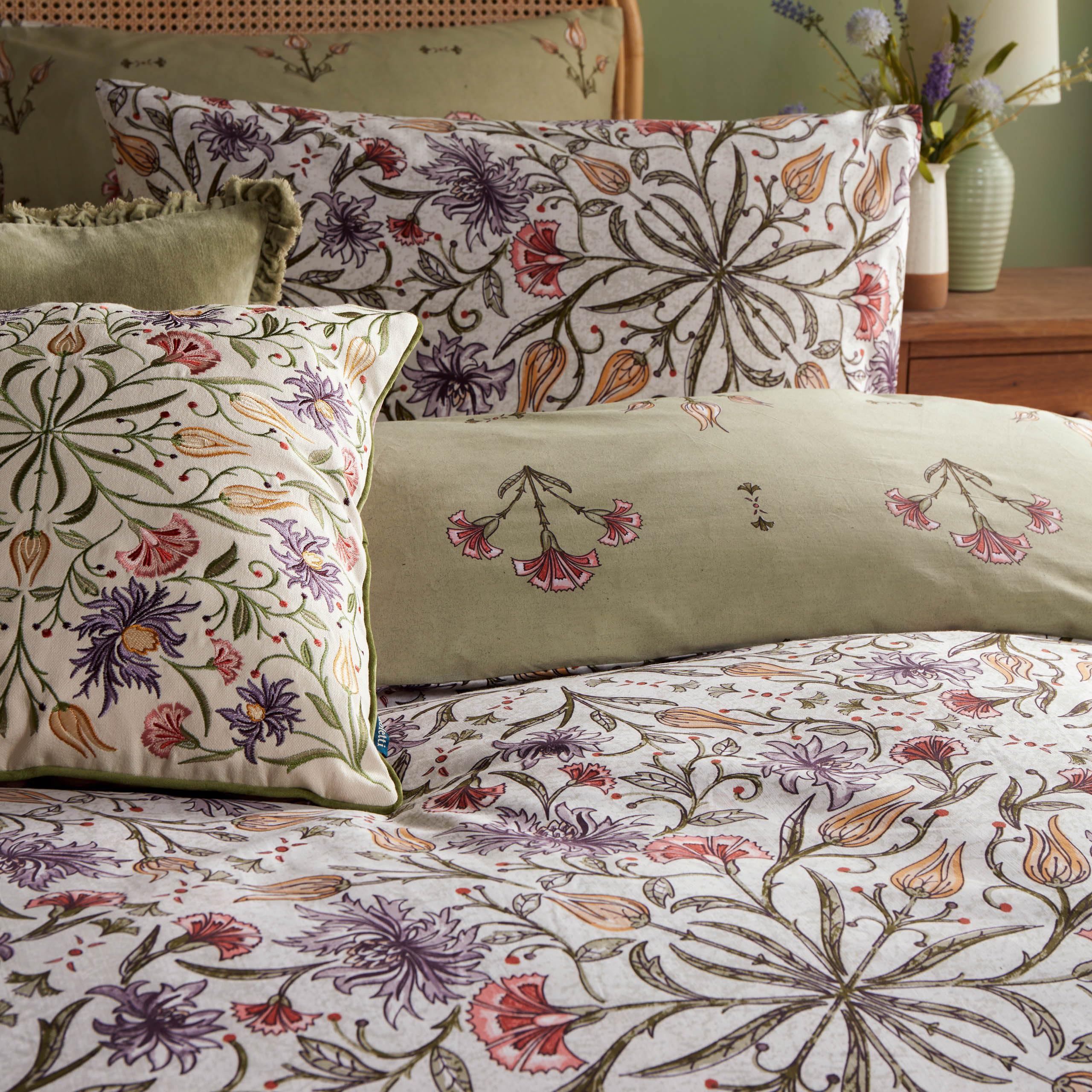 furn. Wylder Nature Tilda Floral Cotton Rich Duvet Cover Set, Multicolour, King (U.K. Standard) - Image 2