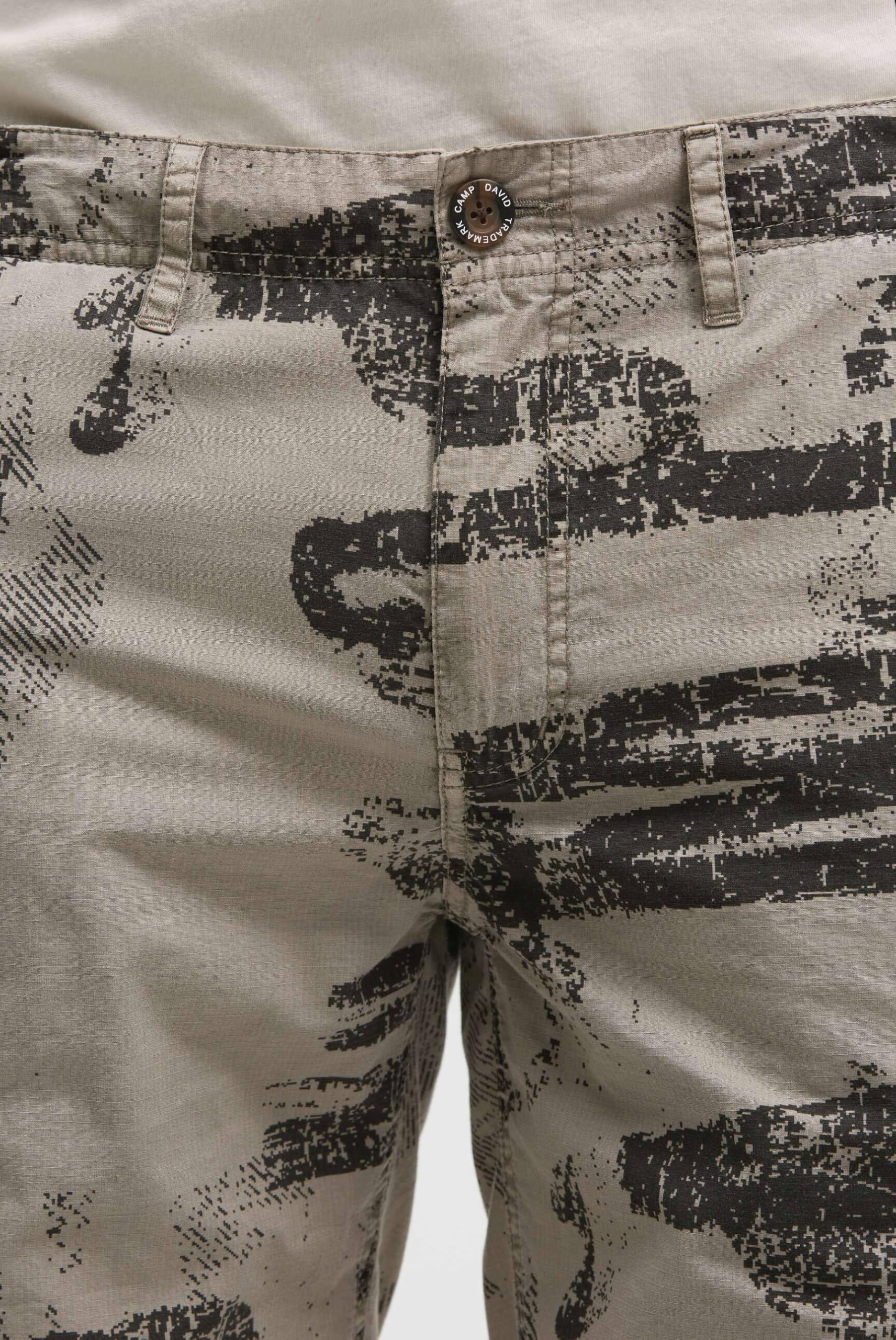 Camp David Herren Cargo Shorts mit All Over Print