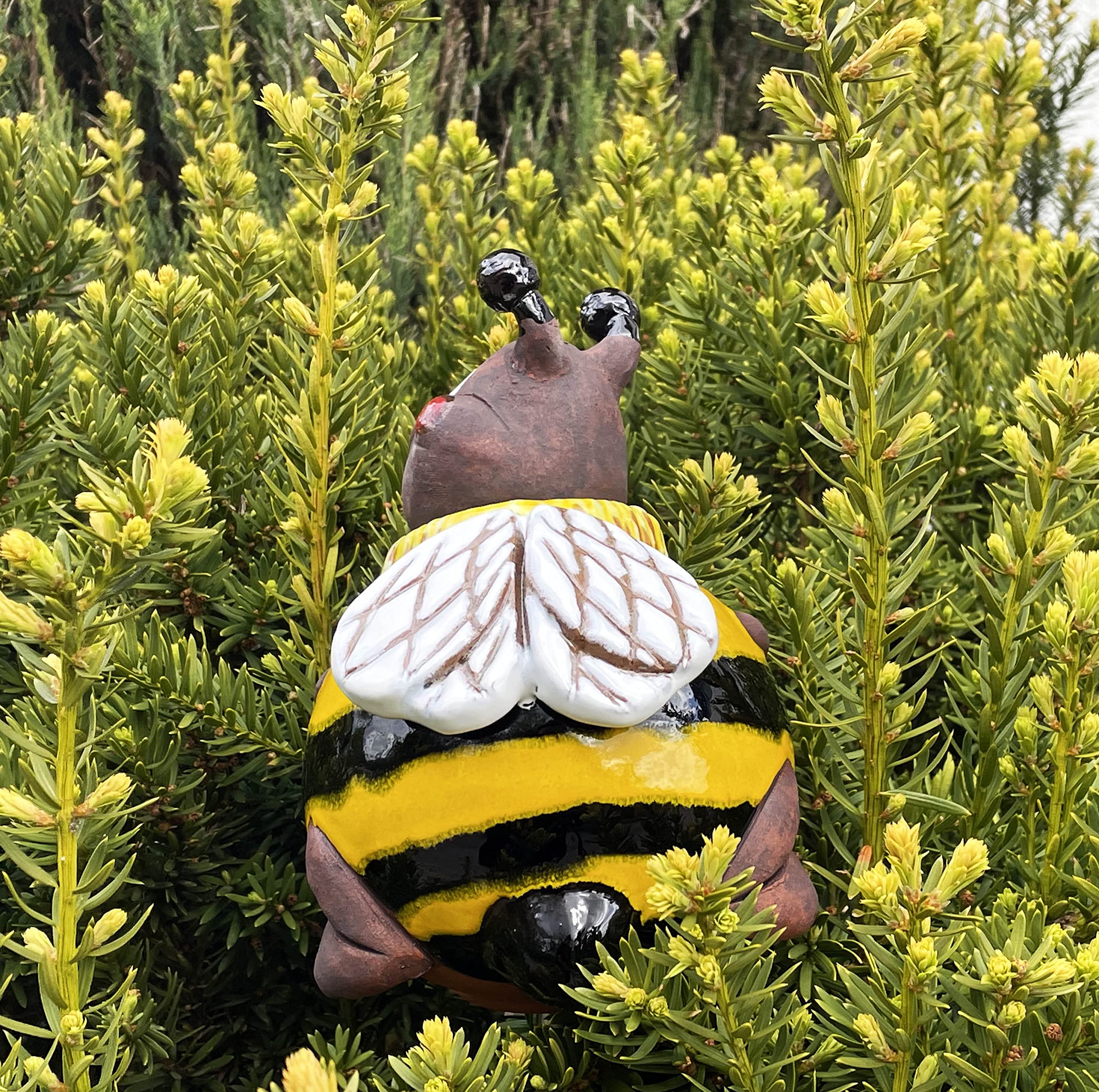 Gartenstecker Keramik Handgefertigt - Gartendeko für Draußen Wetterfest - Garten Deko Keramik - Gartenfiguren & Gartenstatuen - Lustige Hummel