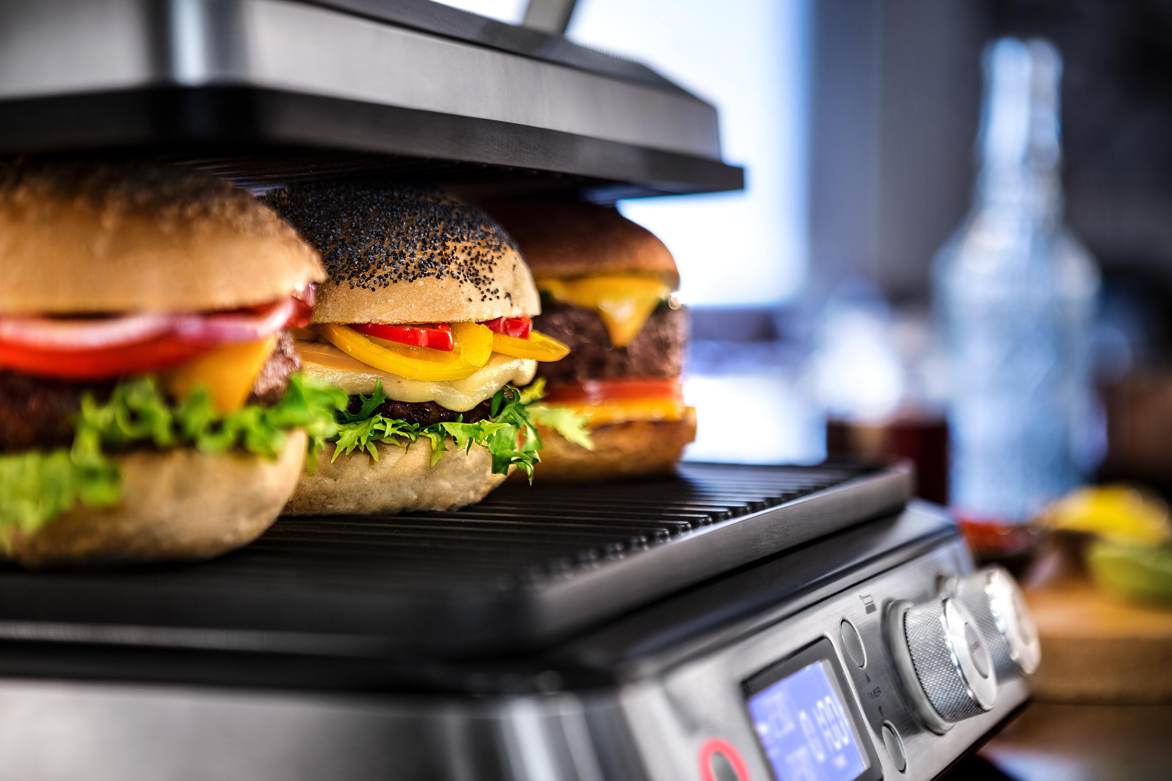 De'Longhi MultiGrill, electric grill with cooking functions