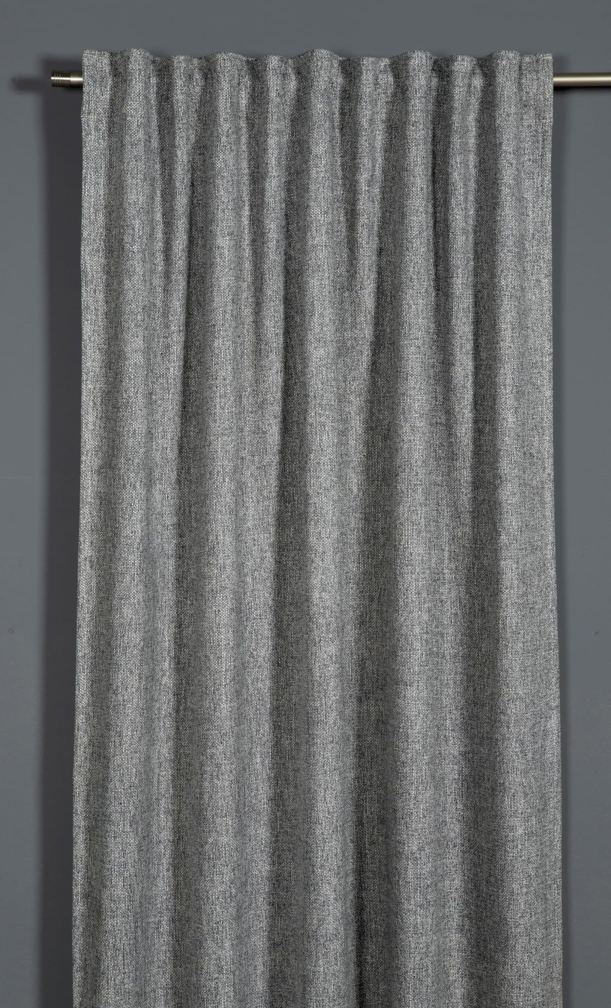 Sehlbach Fertiggardine mit Gardinenband, Dimout Polarfleece, Anthrazit, 130 x 245 cm Gardinen, Energiesparend Im Winter, Wärmeabweisend Im Sommer, Blickdicht, Einfache Befestigung