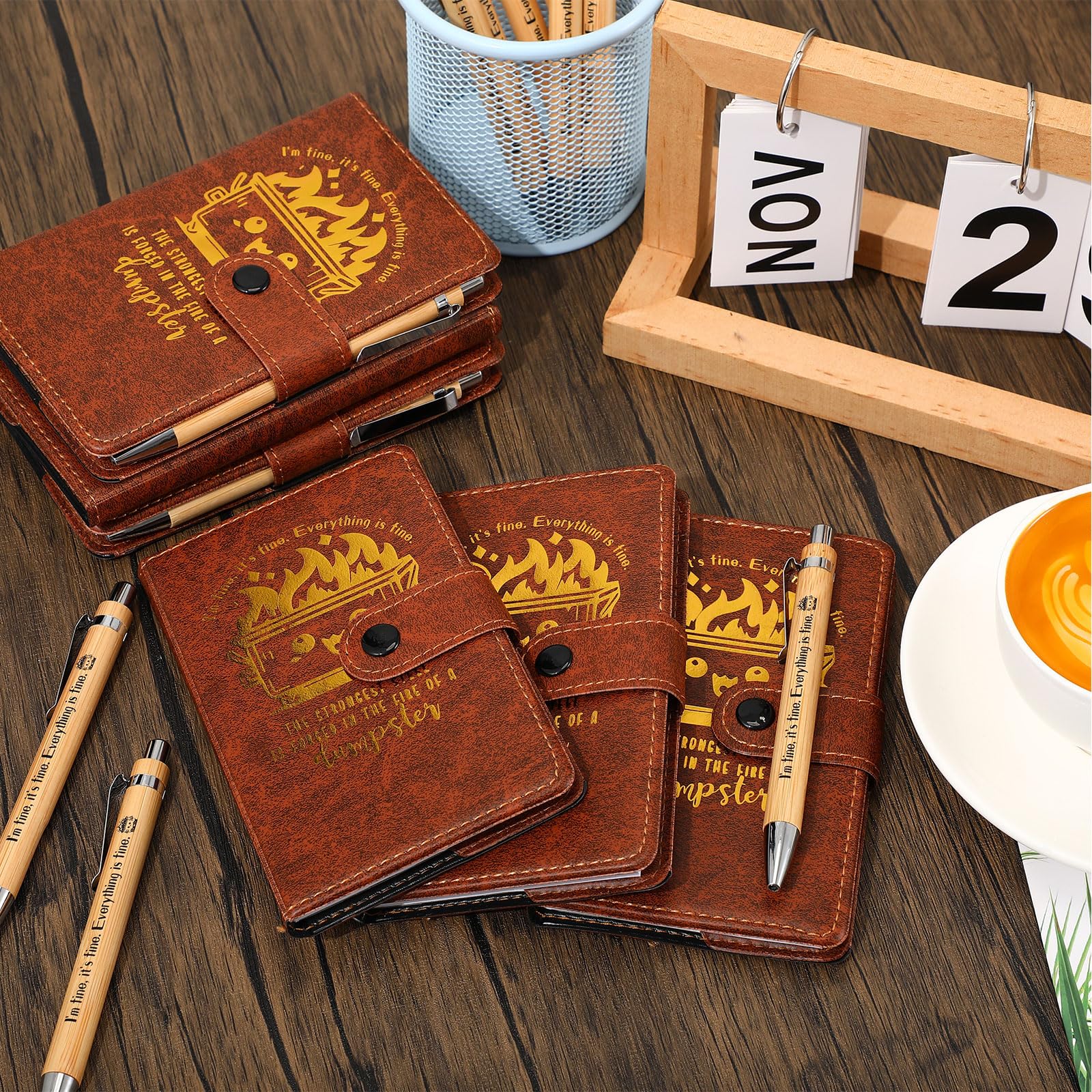 Colarr 30 juegos de cuadernos de cuero con bolígrafos divertidos para compañeros de trabajo, regalos de oficina para empleados, regalos sarcásticos para asistentes dentales (color marrón)
