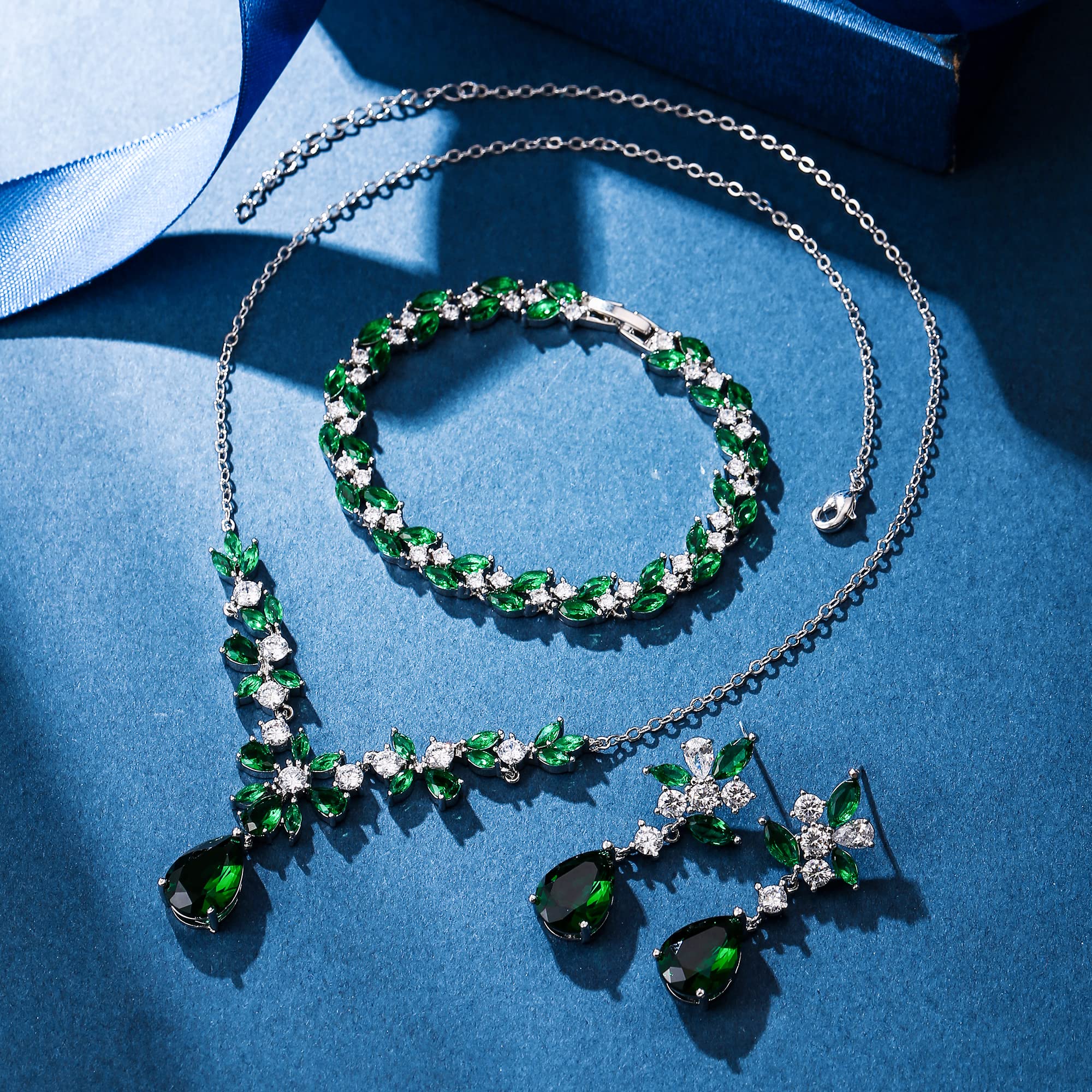 Wedding Zirconia cubica Set di Gioielli per Le Damigelle d'Onore, Cristallo Goccia Ciondolo Collana Tennis Bracciale Lampadario Foglia Orecchini Dangle per Donne