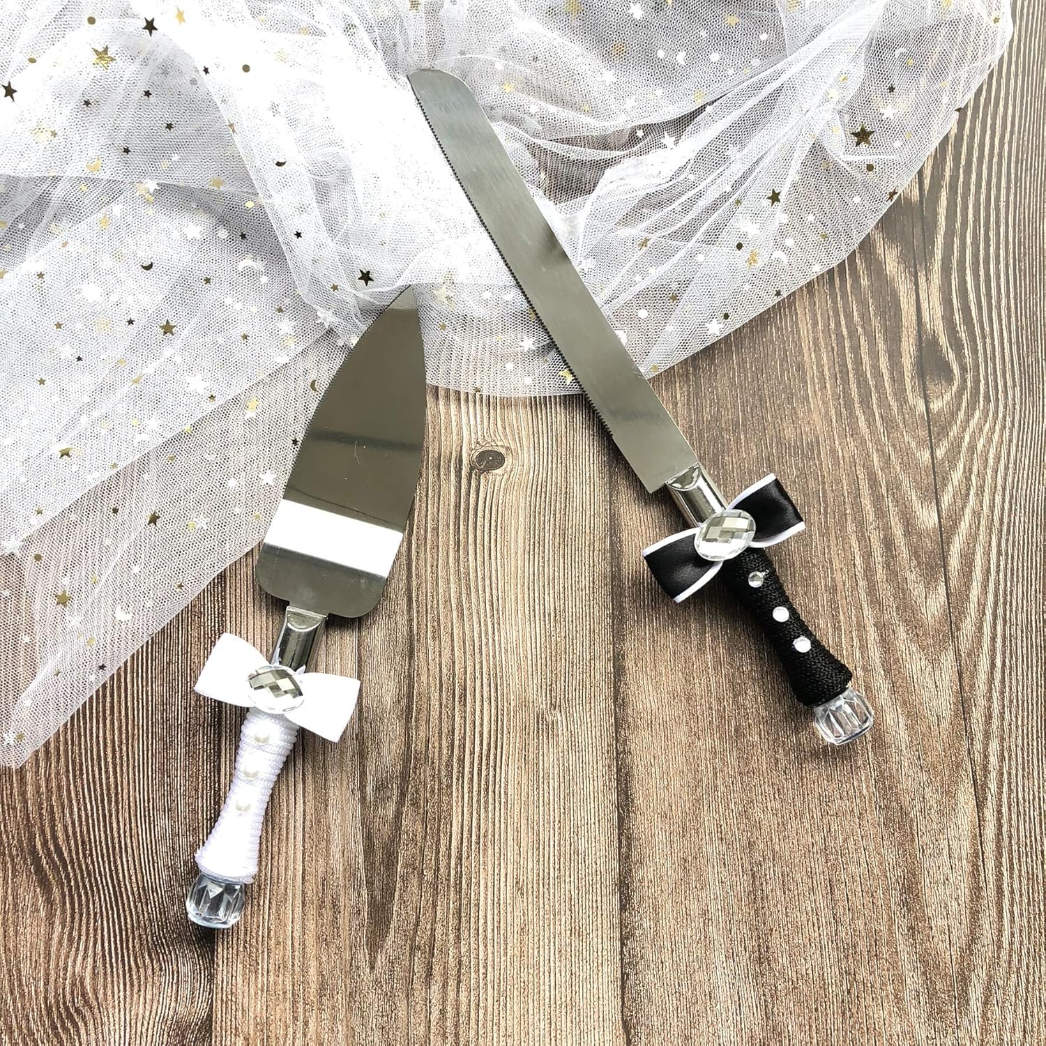 Abbie Home Bride and Groom Dressed Wedding Cake Knife Server Set with Rhinestone Bow Tie Decoration (DC9013)