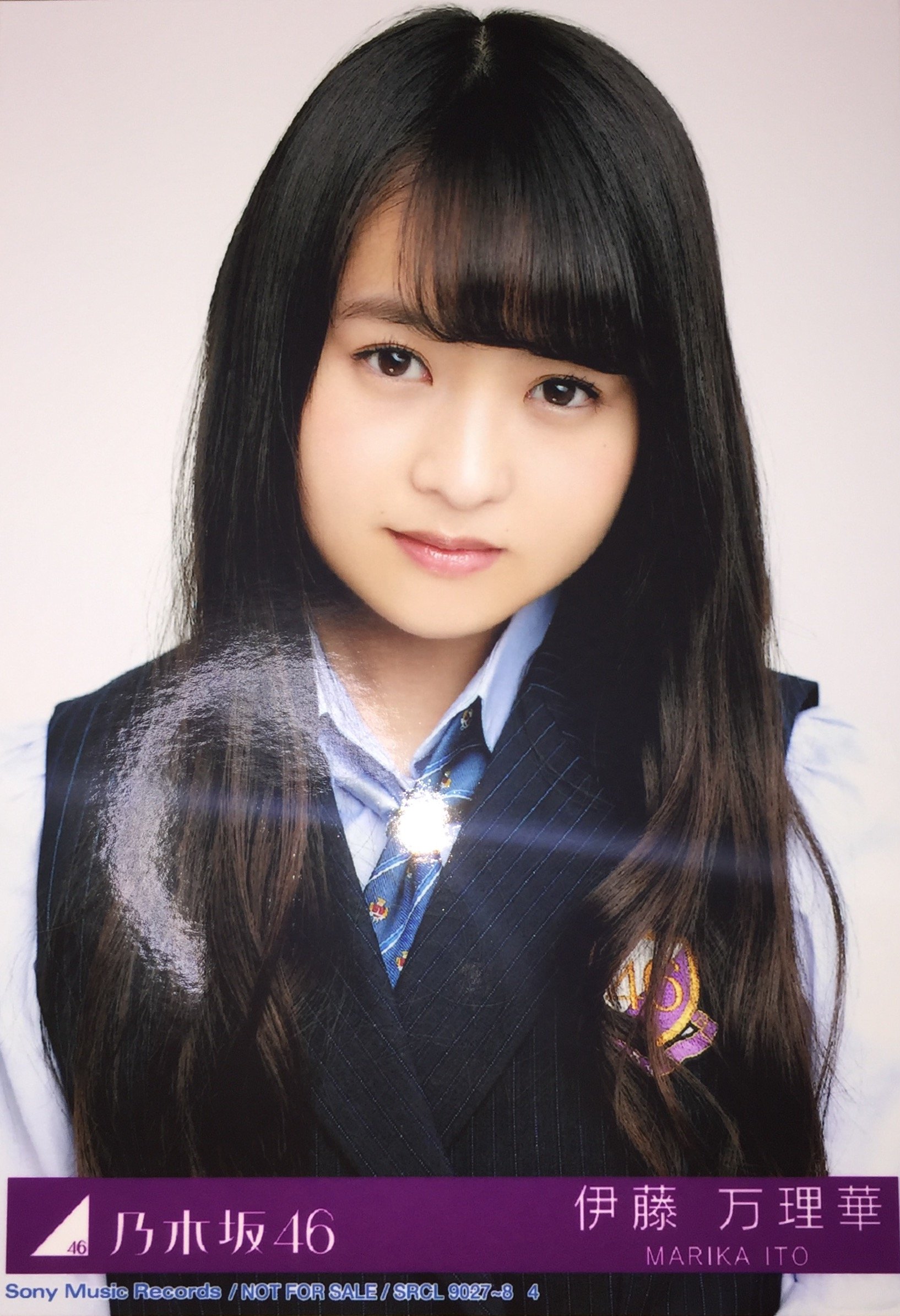 Amazon.co.jp: 乃木坂46 ハルジオンが咲く頃 Type B 封入 特典 生写真