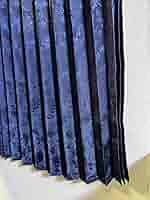 センターカーテン Amazon | トラック用品｜シャルローズ遮光性カーテン【センター