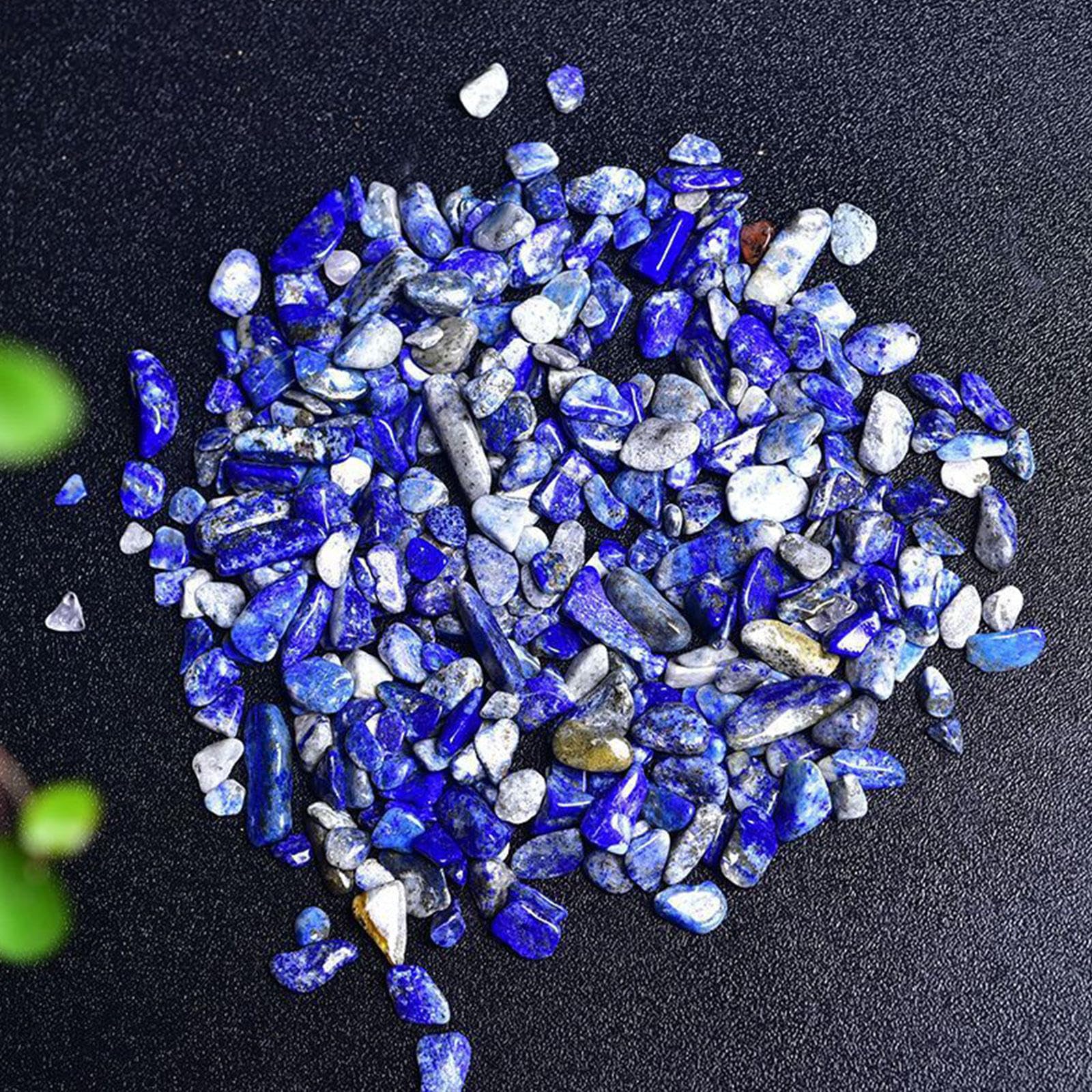 Piedra Triturada de Chips Pequeños de Lapislázuli de 2,2 LB Piedras de Cristal Curativas de Reiki Guijarro de Forma Irregular para Decoración del Hogar, Relleno de Jarrón de Pecera,5-7mm