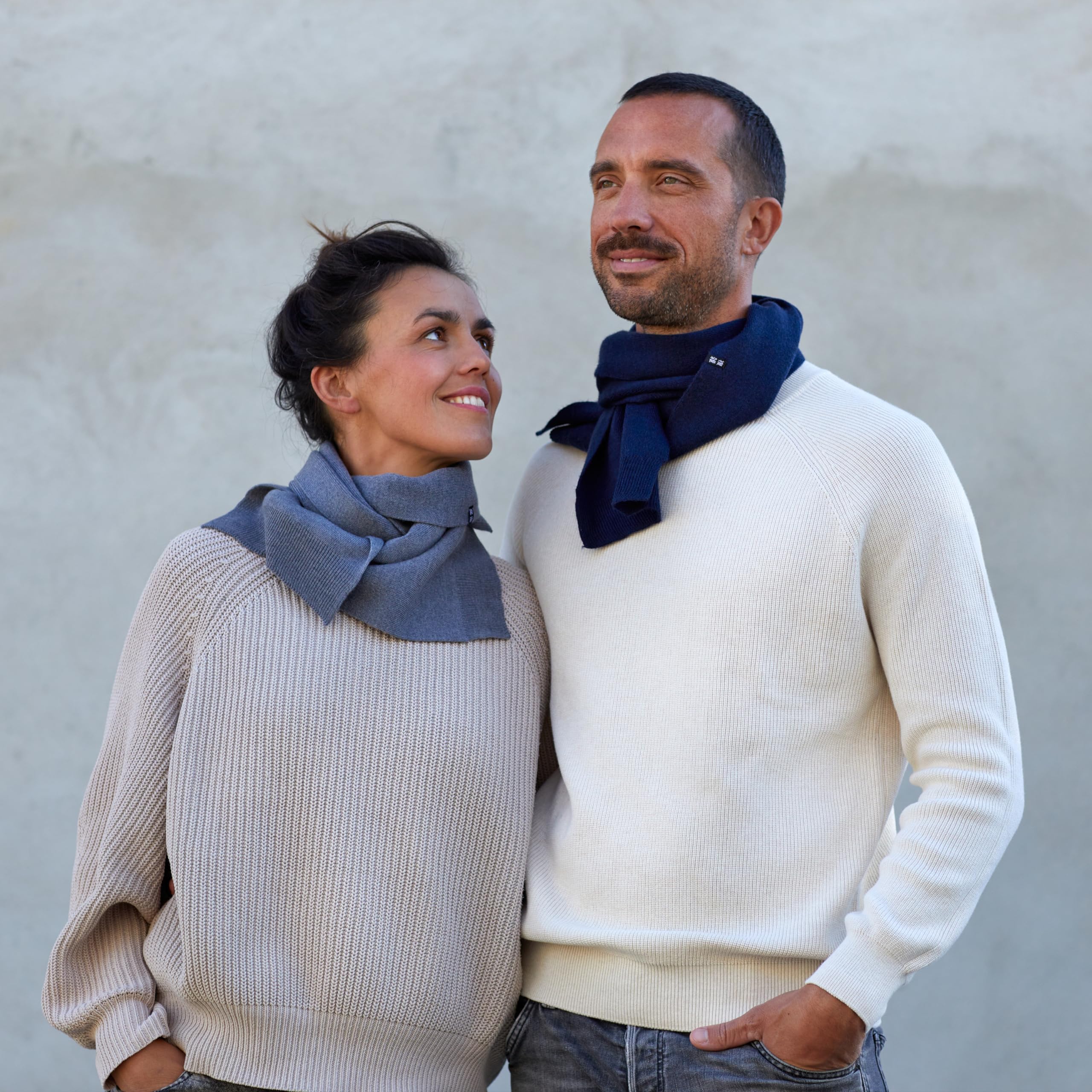 Enter the Complex® Merino Schal aus 100% feinster, nachhaltiger Merinowolle, Damen und Herren, Strickschal, Winter, kurz