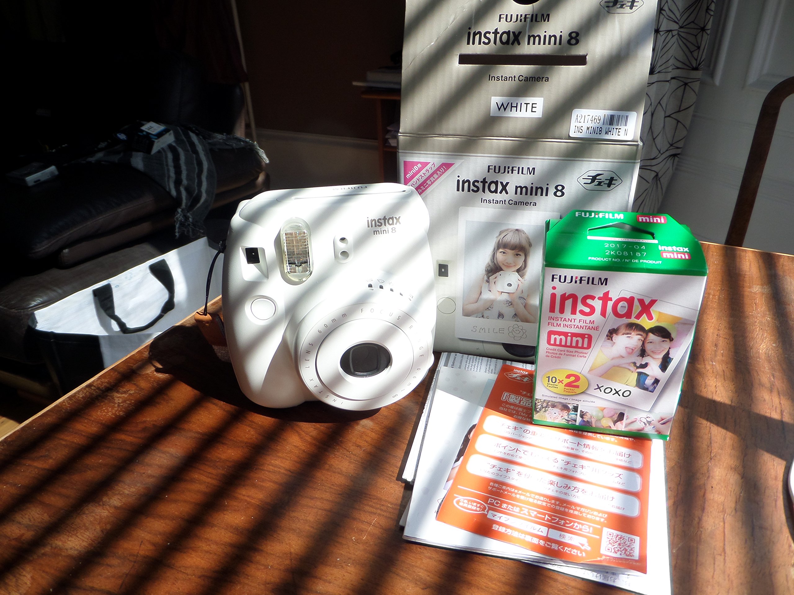 Fujifilm Instax MINI 10 Instant Camera: Amazon.co.uk: Electronics