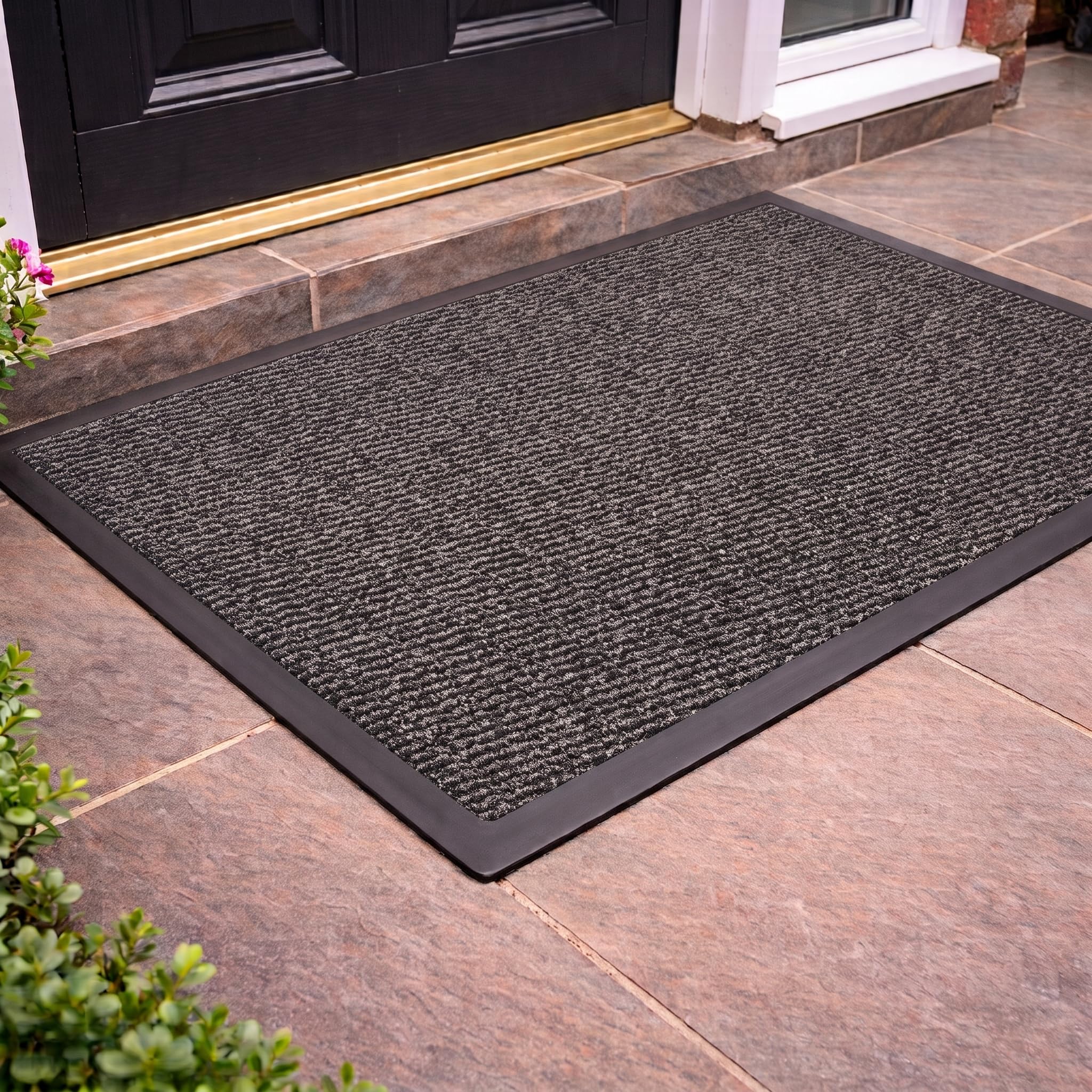 GULLAMBO Non Slip Door Mat, Indoor/Outdoor Washable Front Door Dirt Trapper Entrance Mat, Rubber Backed, Low Profile Absorbent Floor Mats, 40 x 60 cm, Anthracite