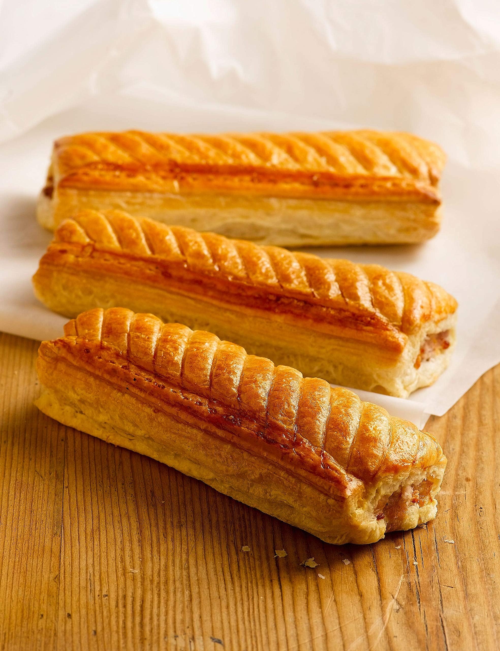Wrights Frozen Lincolnshire Sausage Rolls 8inch/20.3cm - 48x160g