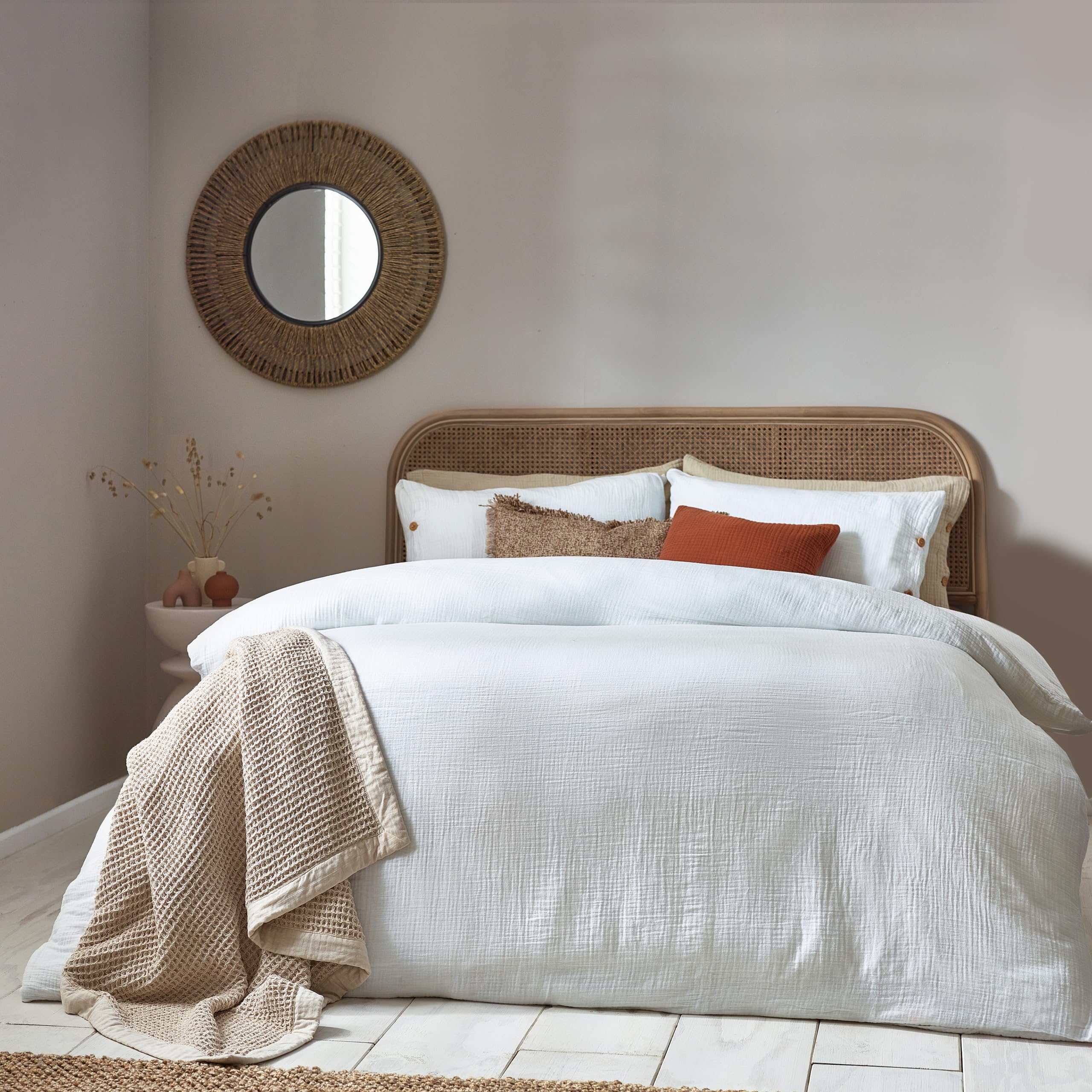 Yard furn Lark Cotton Muslin Duvet Cover Set - Soft Crinkle Texture Bedding (White - Single)