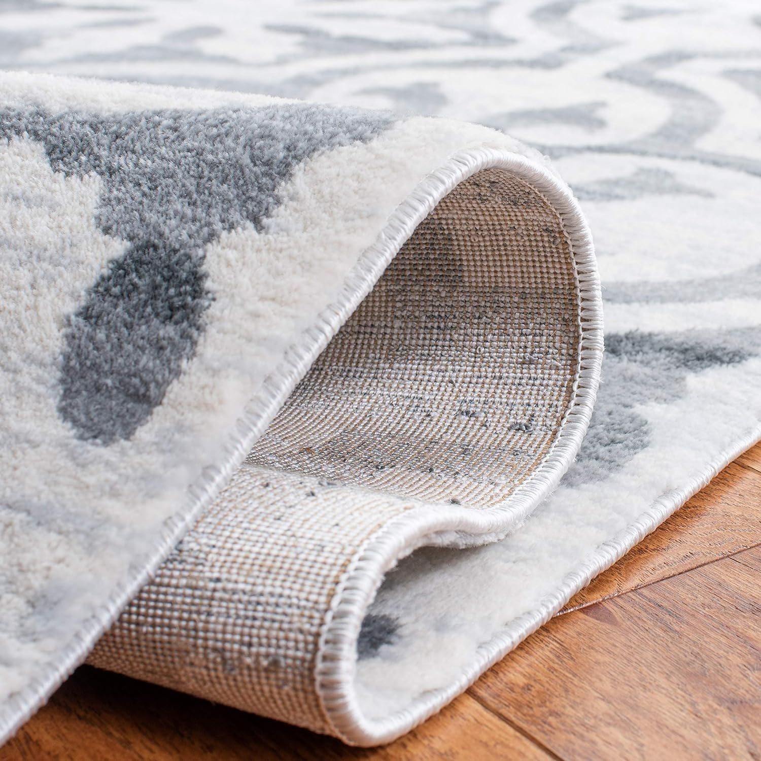 Martha Stewart x SAFAVIEH Area Rug Collection - 5'3" x 7'7", Grey & Ivory, Non-Shedding & Easy Cleaning, Ideal for Living Room, Bedroom, Office, Dining Space (MSR0956F)