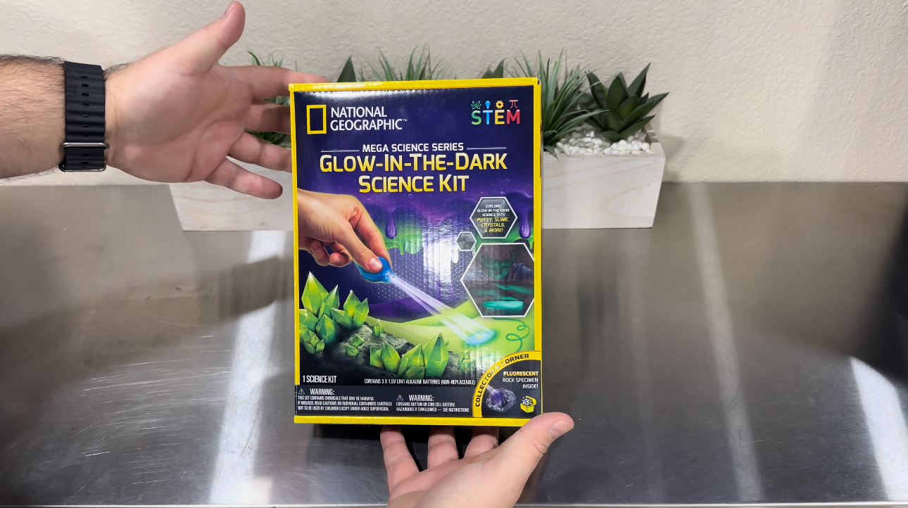 Watch Mega Science Kit - Glow in The Dark Lab on Amazon Live