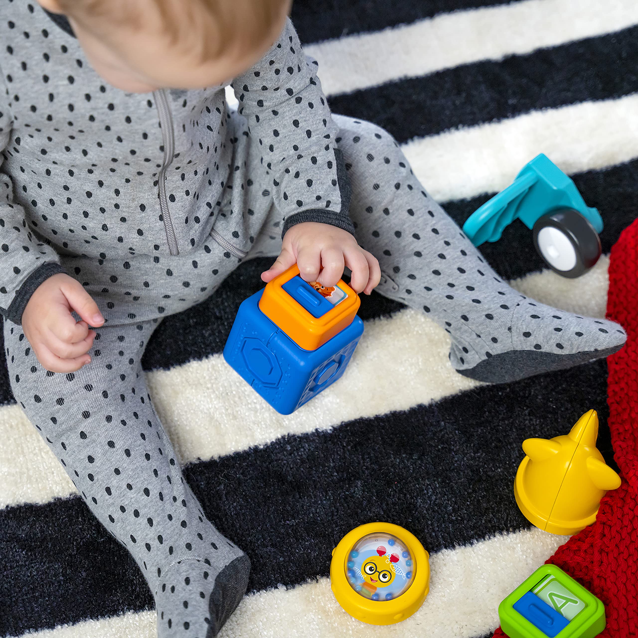Podłączane kostki magnetyczne Dive & Soar od Baby Einstein, dzieci od 6 miesięcy, 11 sztuk, 12817
