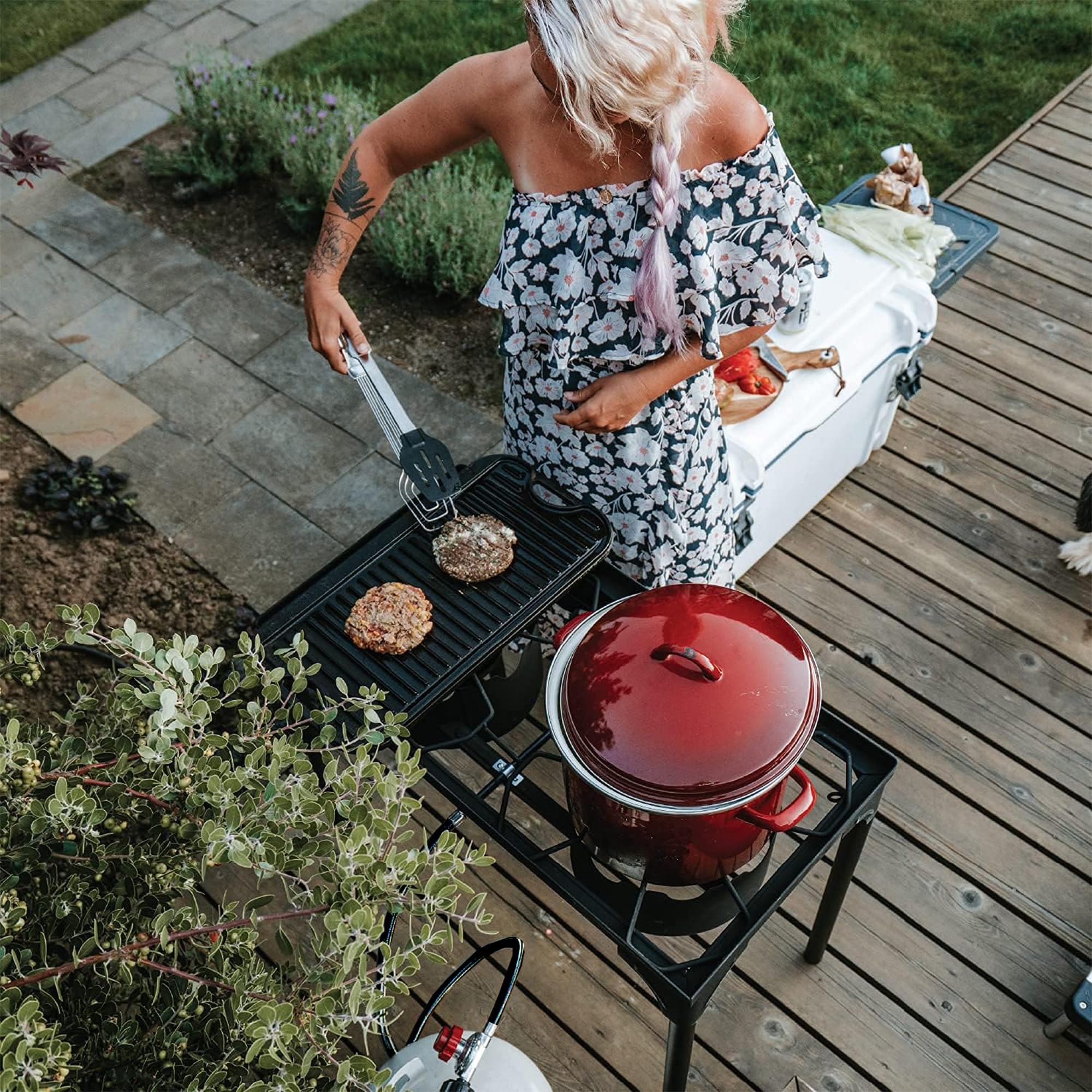 GasOne Zwei Brenner Propan Campingkocher mit Abdeckung Outdoor Hochdruck-Propan Doppelbrenner