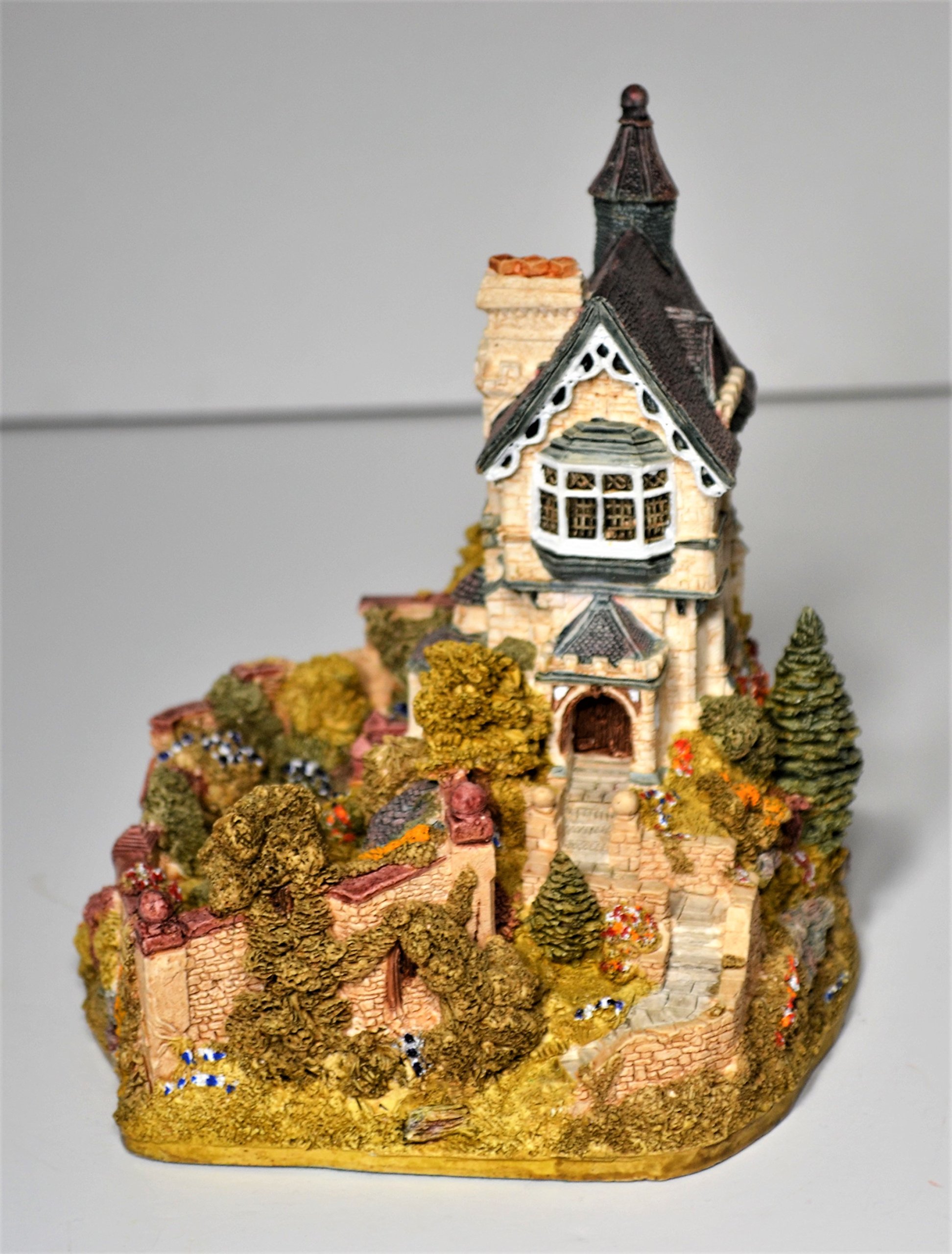 LILLIPUT LANE SECRET GARDEN - BNIB - RETIRED RARE : Amazon.co.uk