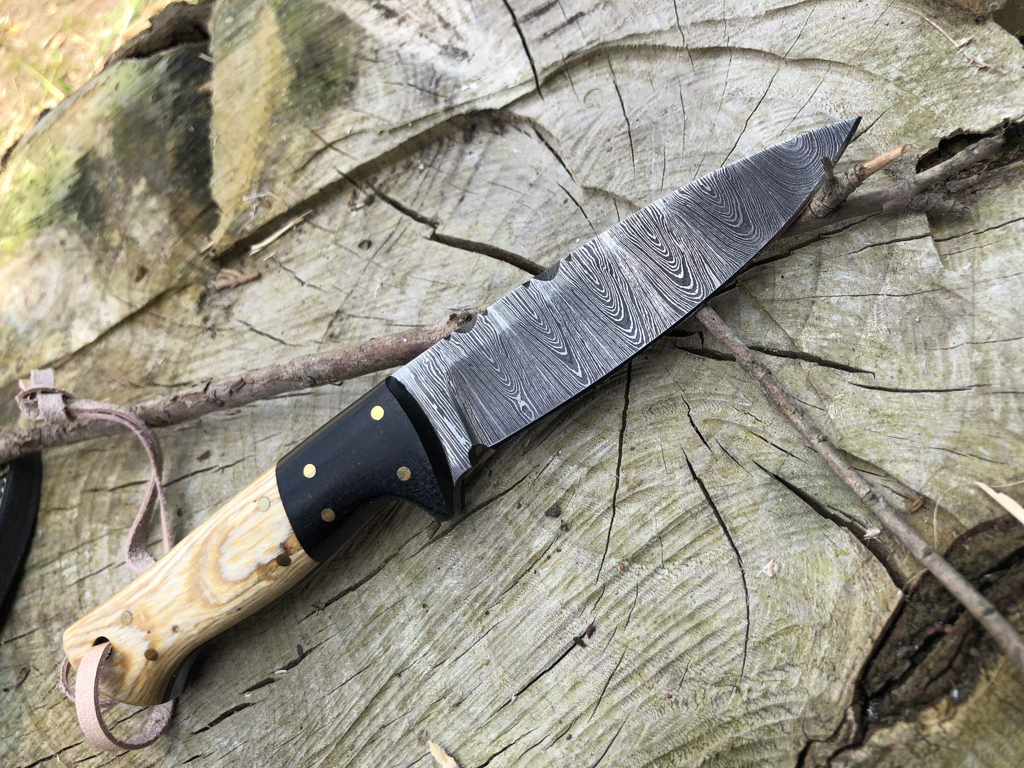 Perkin Coltello da Caccia Damasco con Fodero Sharp SK1200