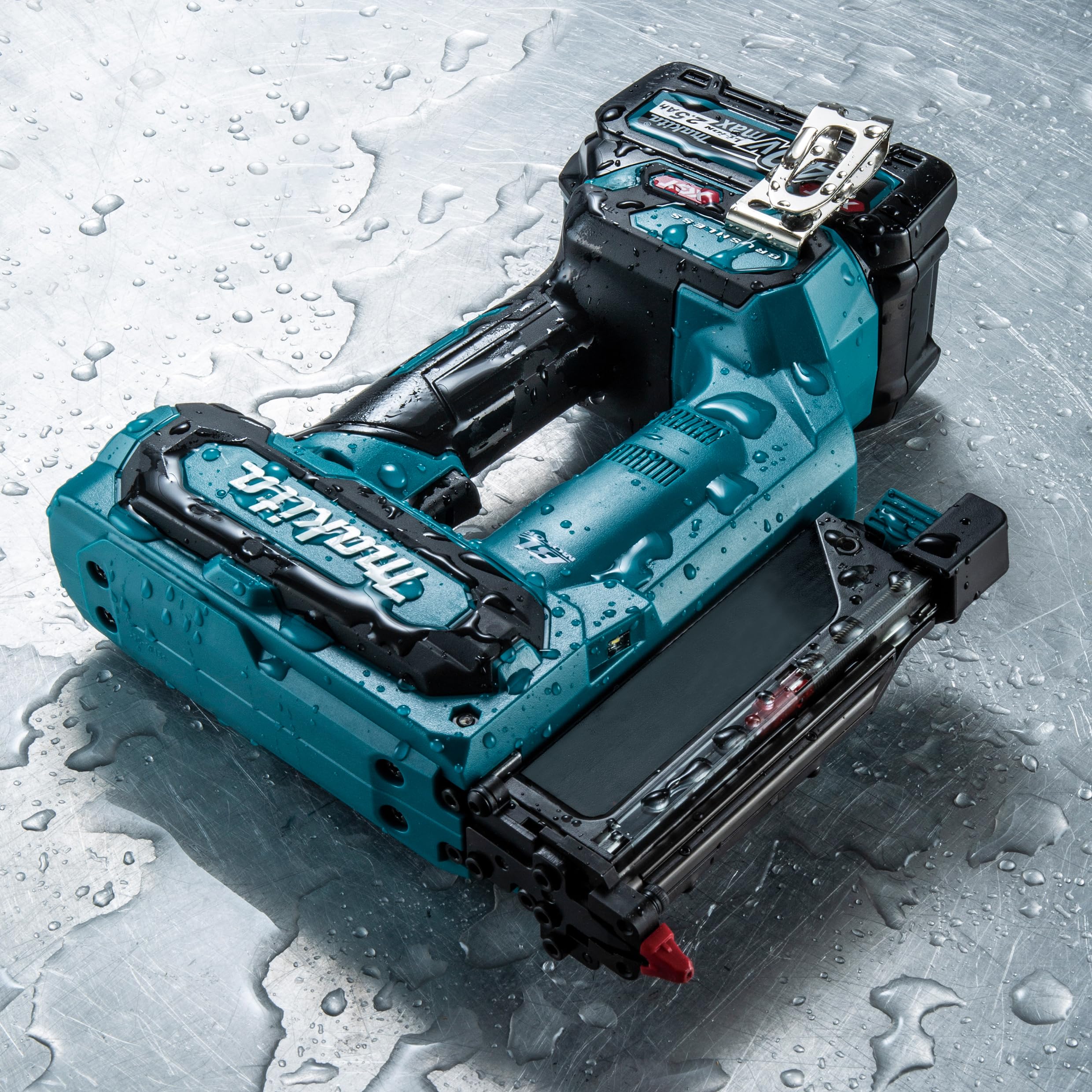 Makita PT001GZ Clavadora sin escobillas 40V Max Li-ion XGT Baterías y cargadores no incluidos