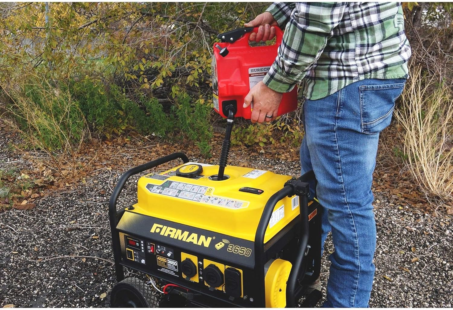 SureCan Self Venting Easy Pour Nozzle 5 Gallon Flow Control Gas Container, Red : Automotive