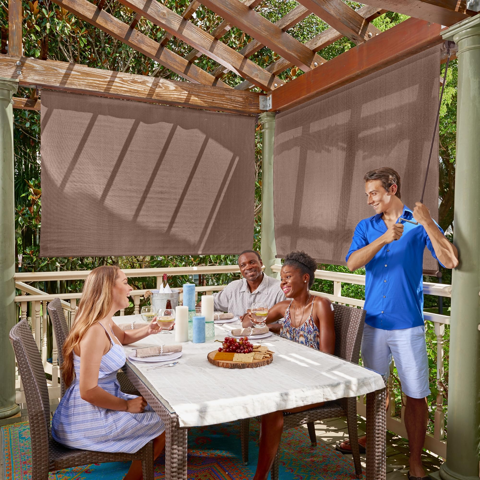 Coolaroo 454180 Cordless Outdoor Roller Shade