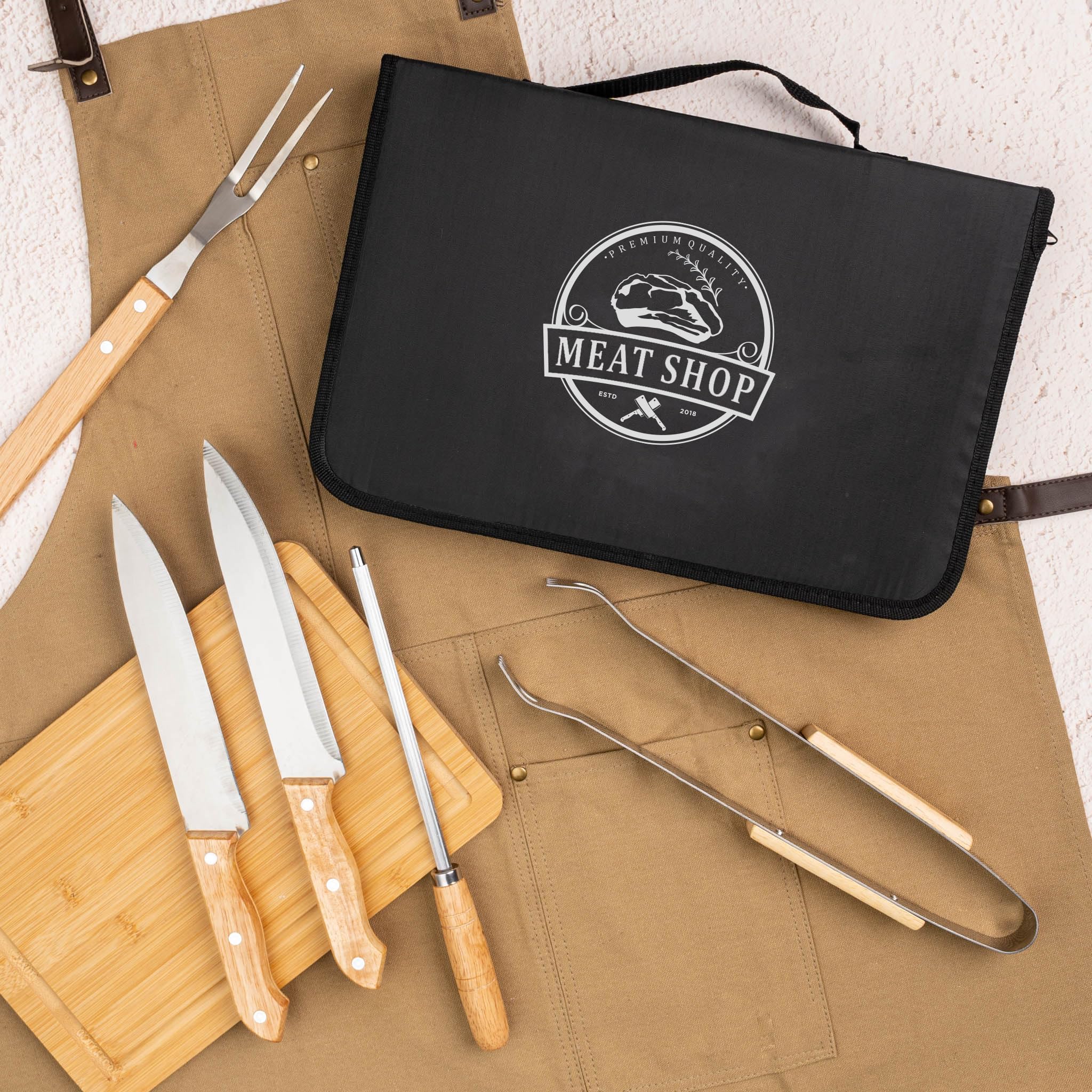Wanapix | Kit Barbacoa Personalizado | Set Utensilios Barbacoa | Incluye 6 Accesorios (2 Cuchillos, Tabla, Pinzas, Afilador y Trinchador)| 100% Personalizado