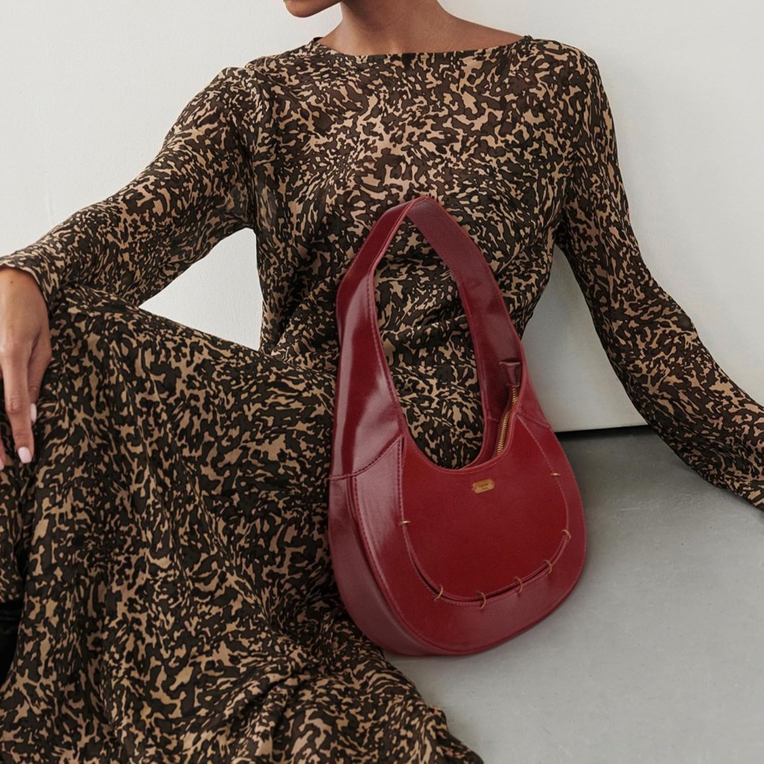 Women's Shoulder Bag Vintage Crescent Small Purse Mini Handbag for Evening Going Out - Image 3