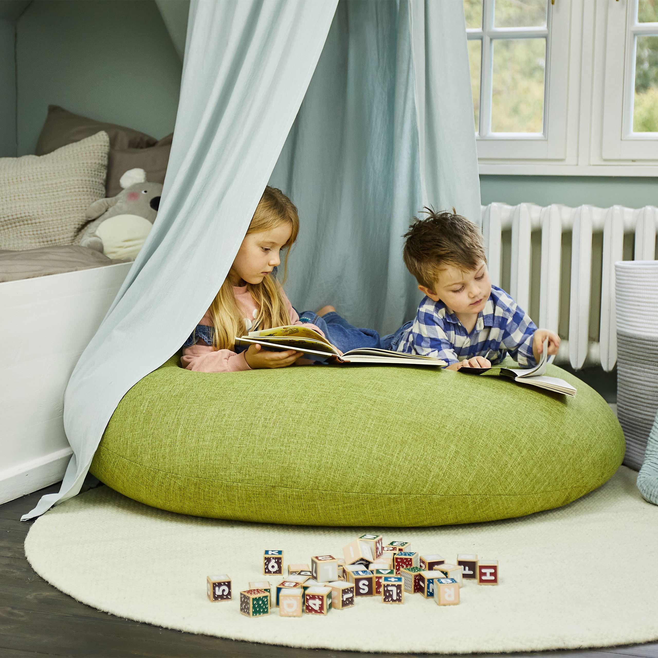 Lumaland Pouf pour Enfants & Adultes avec Fonction 2 en 1 pour s'asseoir & s'allonger | Ø 120x75 cm Fauteuil pour Salon & Intérieur | Facile d'entretien grâce à la Housse Amovible | Aqua