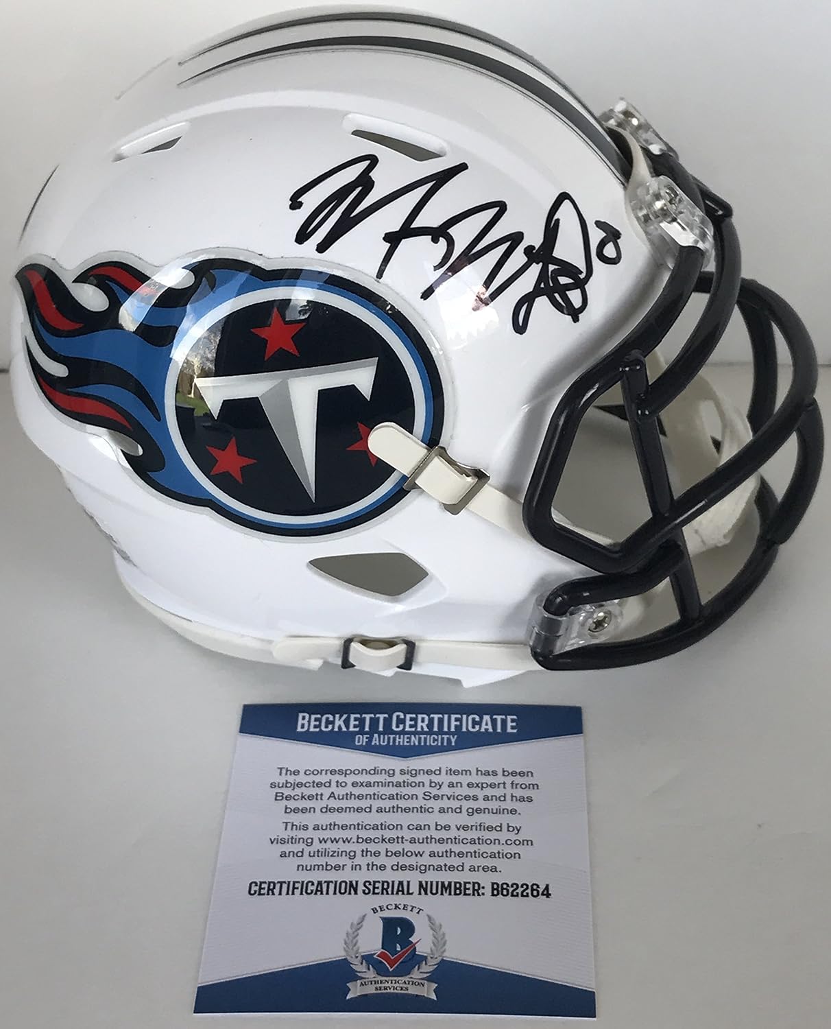 Marcus Mariota Signed TENNESSEE TITANS 