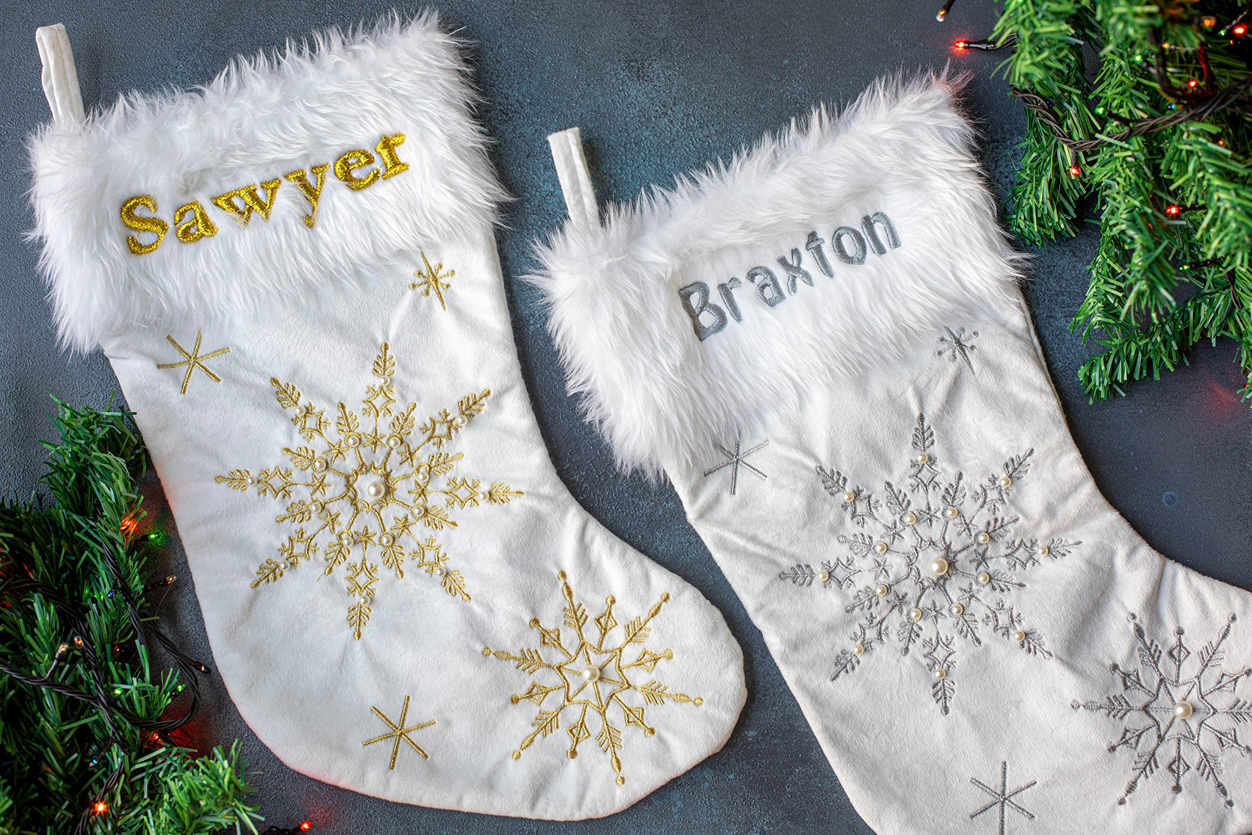Duosheng & Elegant Calze di Natale Personalizzabili con Nome Bianca 1 Pezzo Calze Befana Grande 50cm Calza Natalizia in Peluche da Appendere al Camino