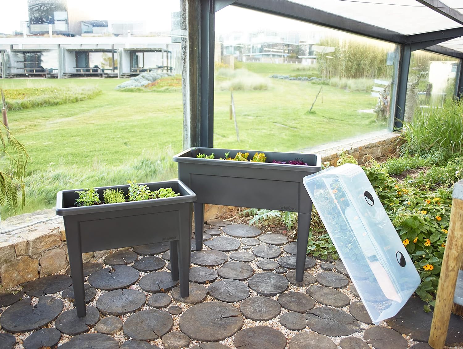 Venezia Grow Box with Self Irrigation System, Indoor or Outdoor, 80cm Long, 69cm high, Anthracite