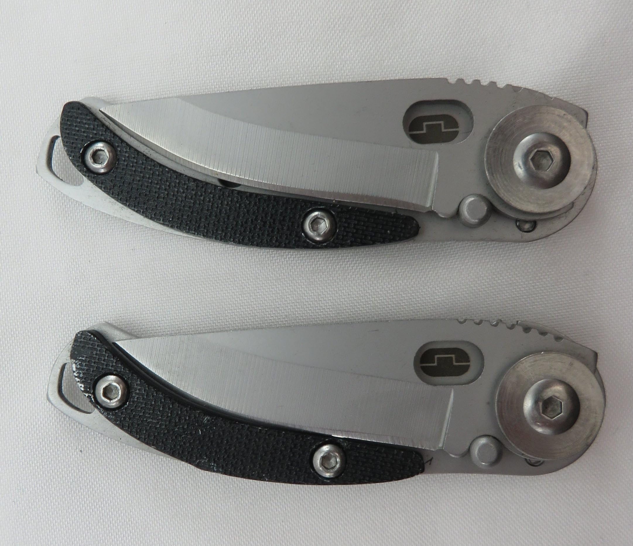 True Utility Skeleton Knife