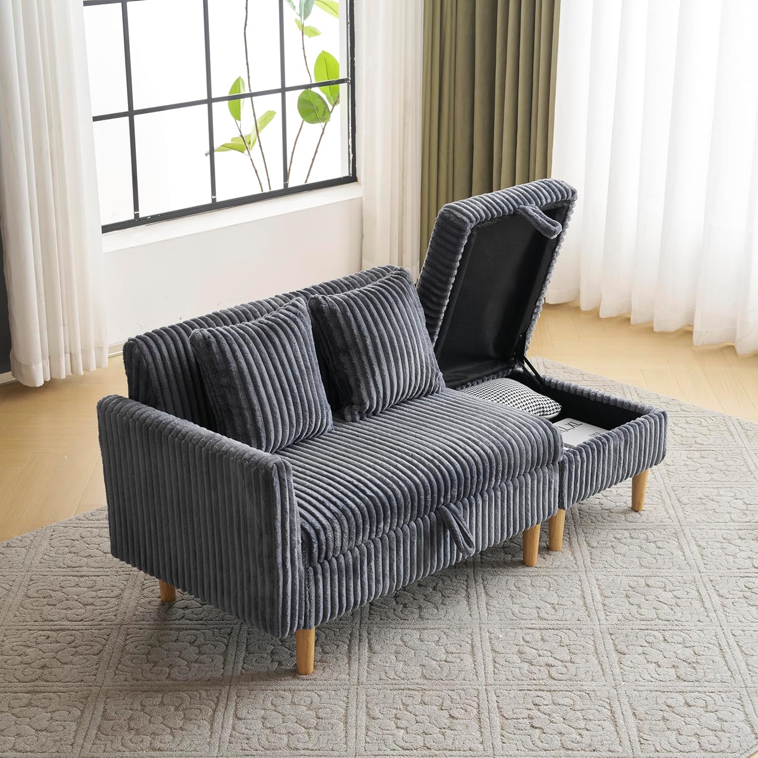 グレー 円形ソファ W137cm 定価は20万くらいのものです。 グレー 円形