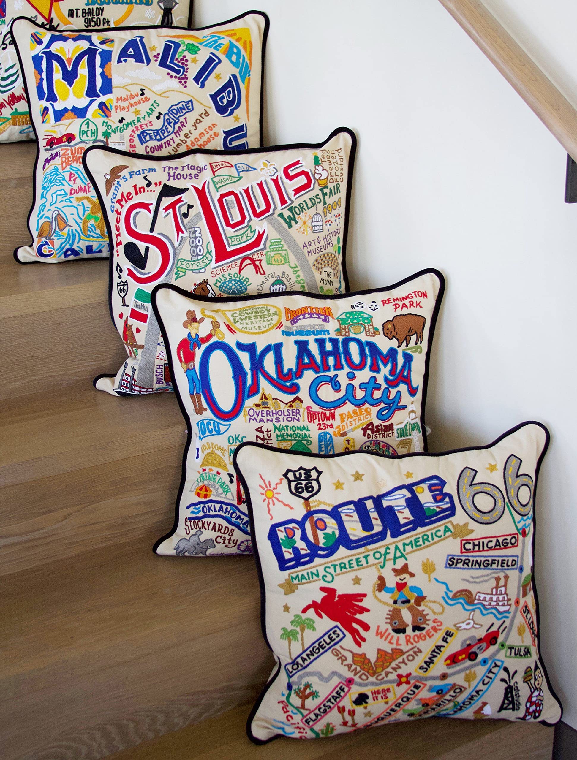 Amazon.co.jp: Catstudio Route 66 刺繍入り装飾用クッション