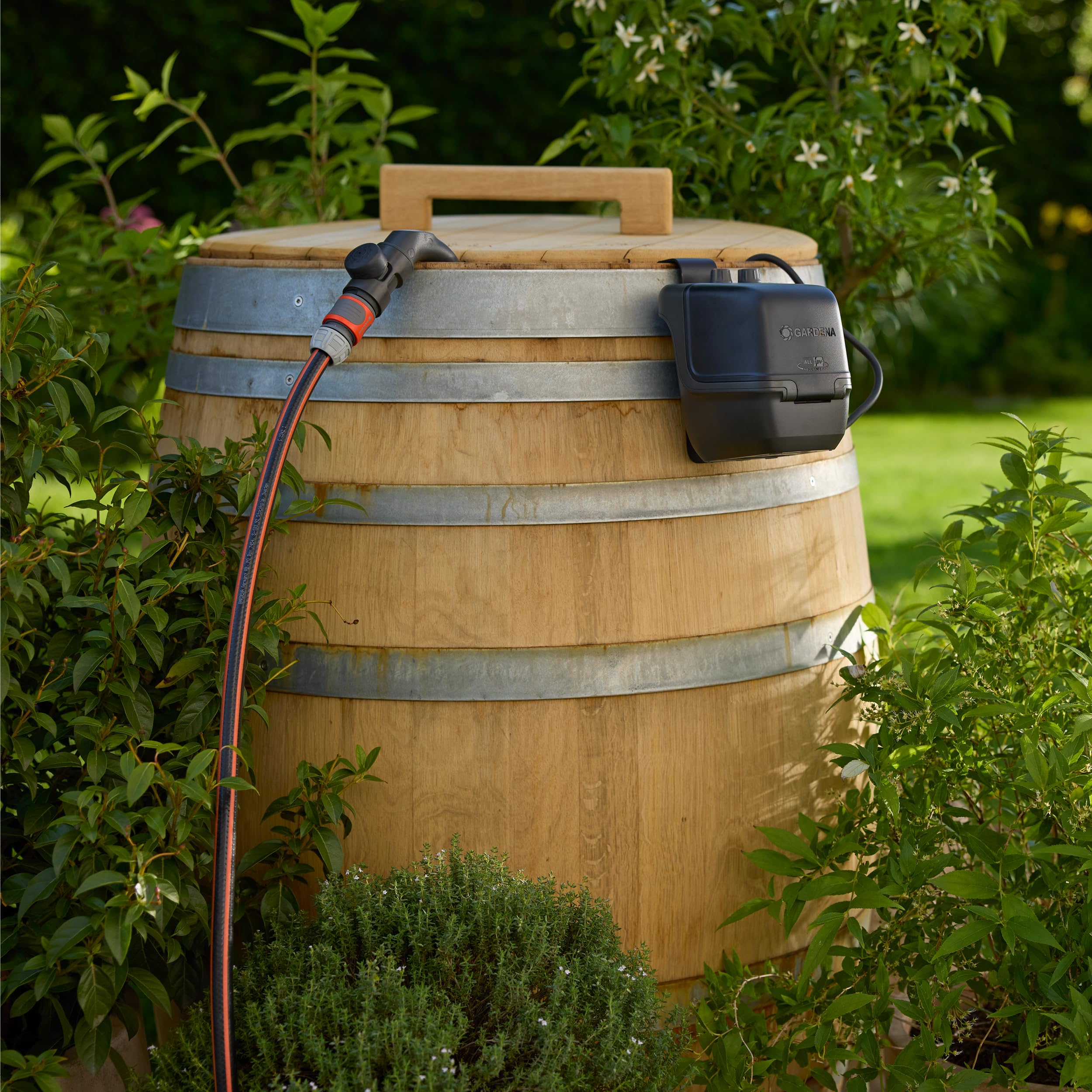 Gardena Pompe à eau automatique 18V P4A 2400 ComfortAutomatic Arrosage programmé
