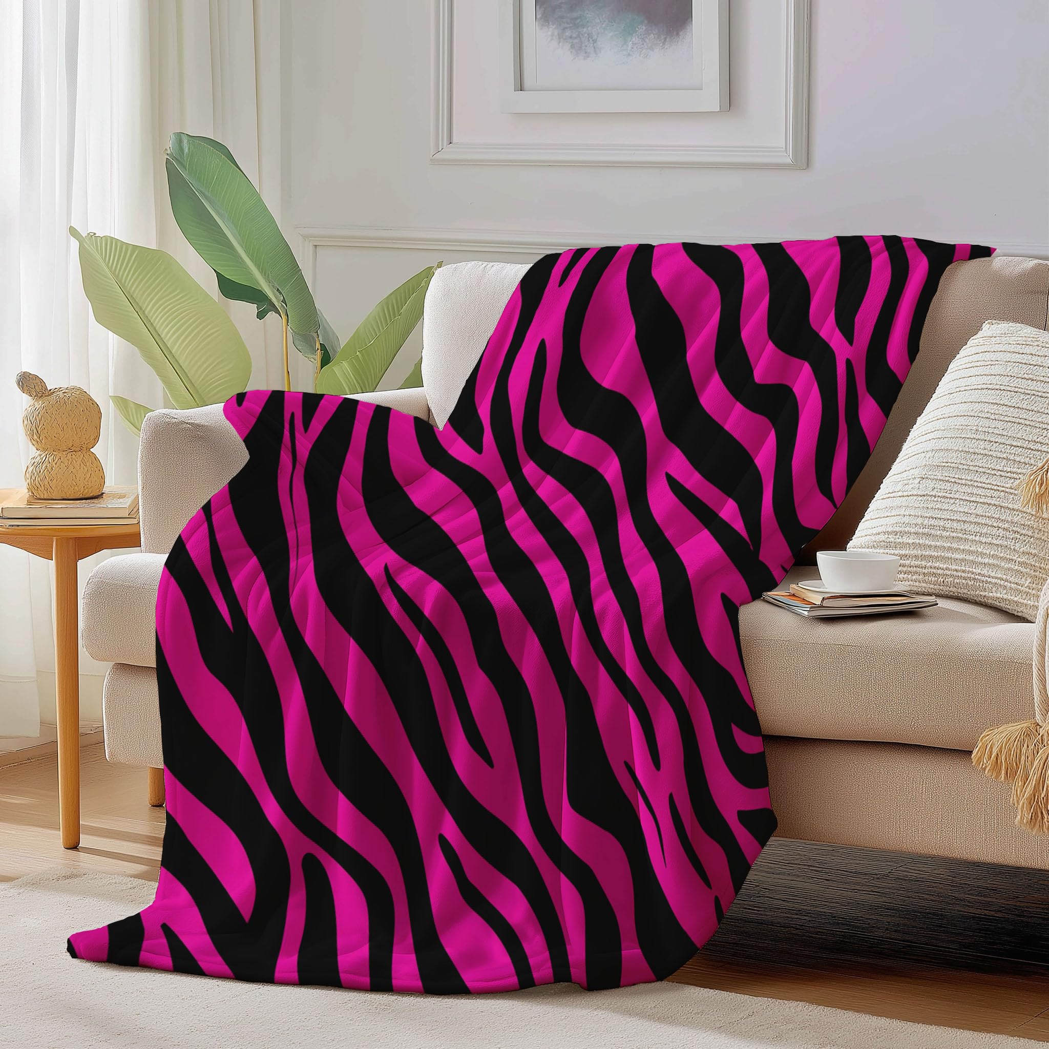 Couverture canapé motif zèbre douce et moelleuse pour vos soirées cocooning